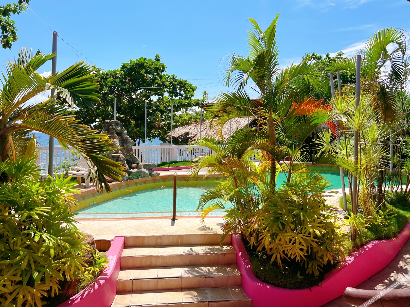 AoJing Diving Resort 4*