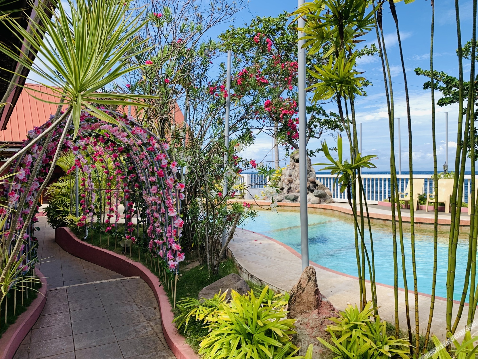 AoJing Diving Resort 4*