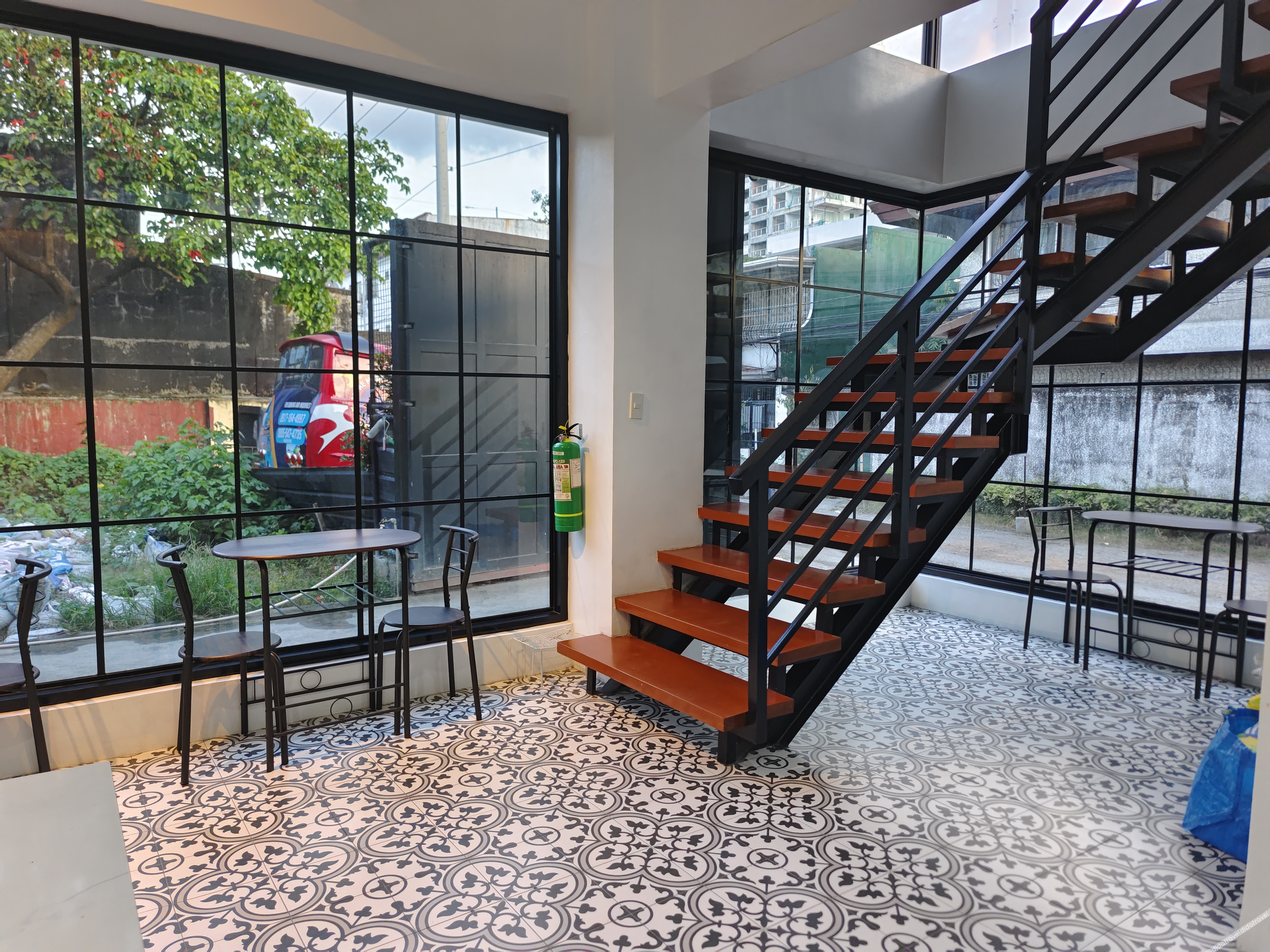 Coco hotel 2*