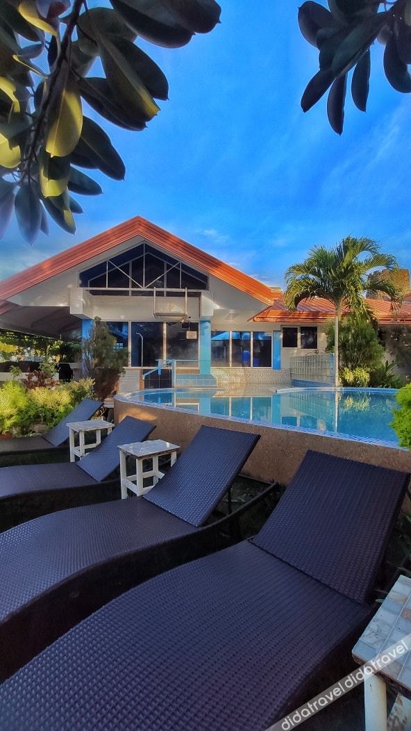 Seaview Beach Resort Dumaguete Beachfront 2*