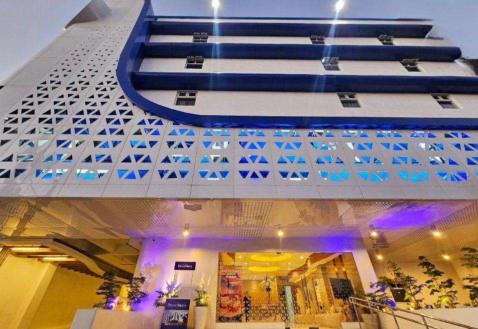 Hotel Dreamworld East Ortigas 3*