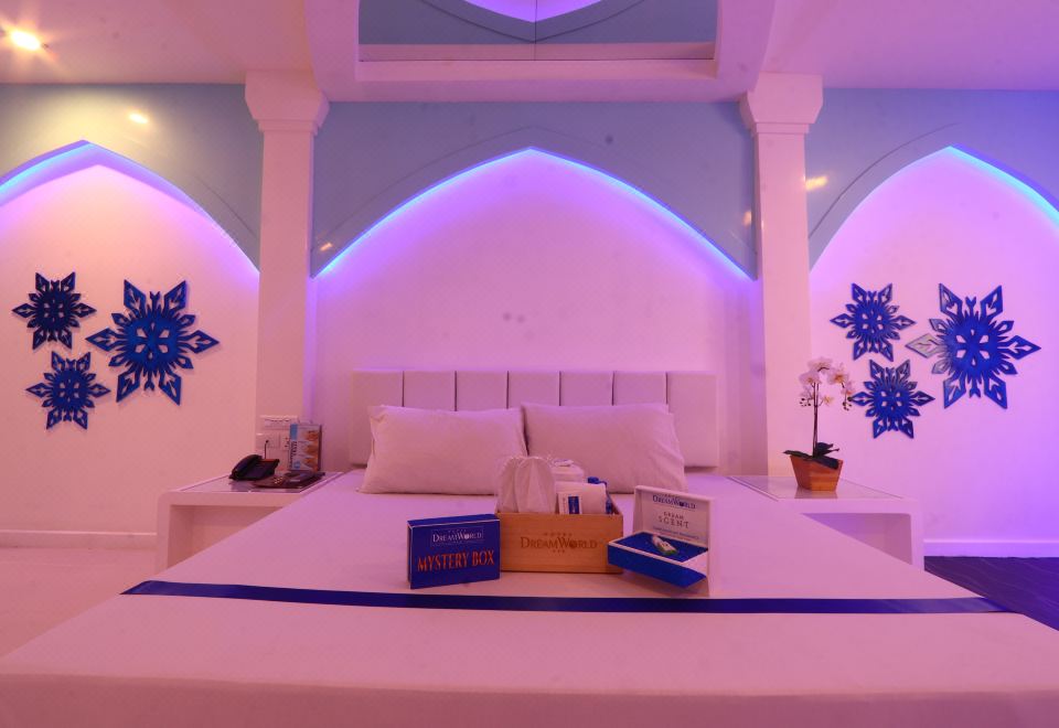 Hotel Dreamworld East Ortigas 3*