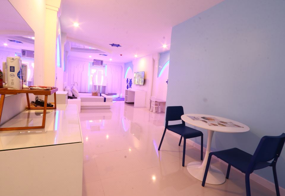 Hotel Dreamworld East Ortigas 3*