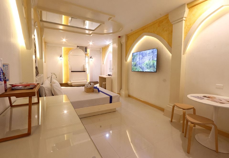 Hotel Dreamworld East Ortigas 3*