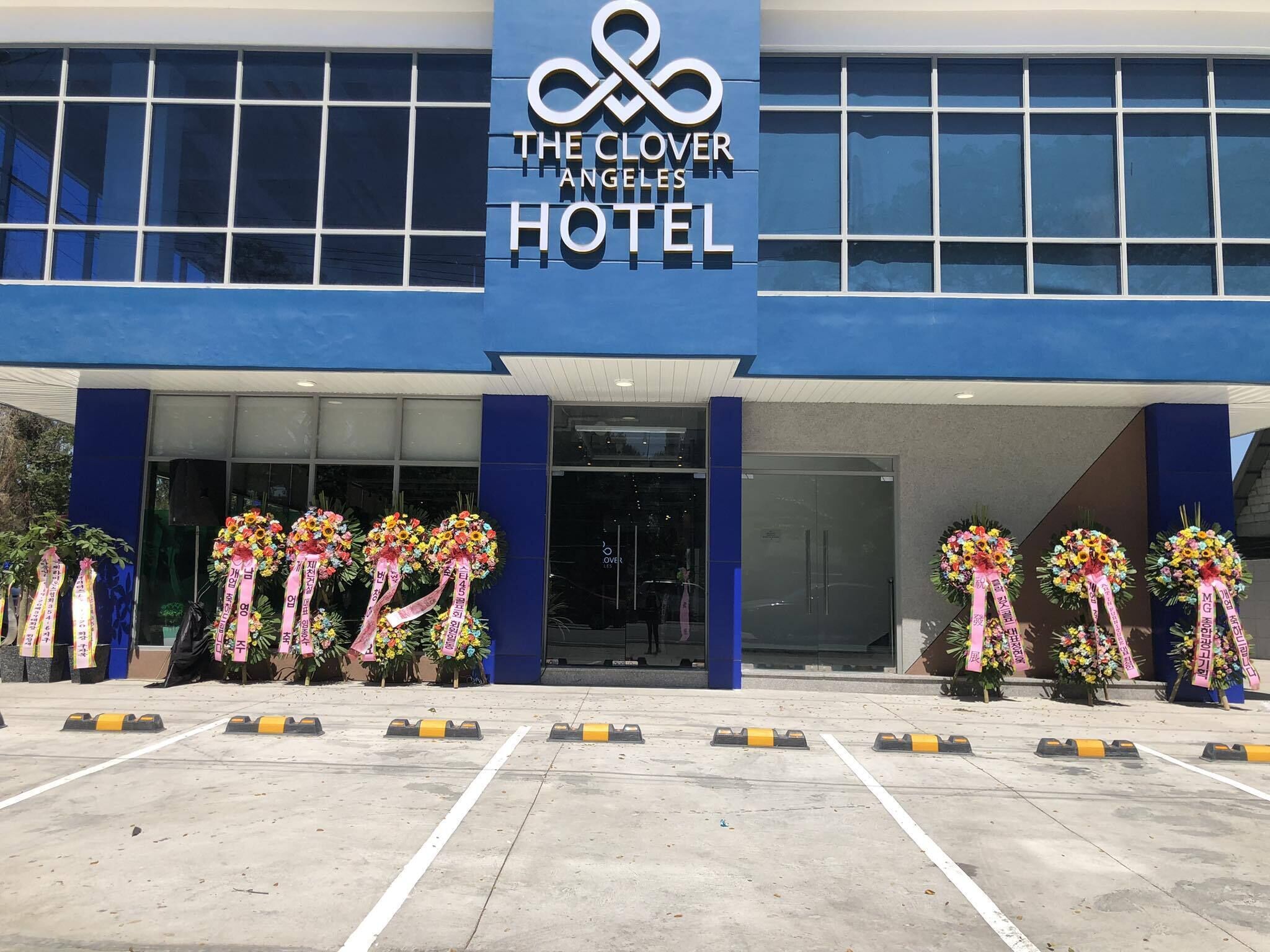 The Clover Hotel Angeles City managed by Cocotel 4*