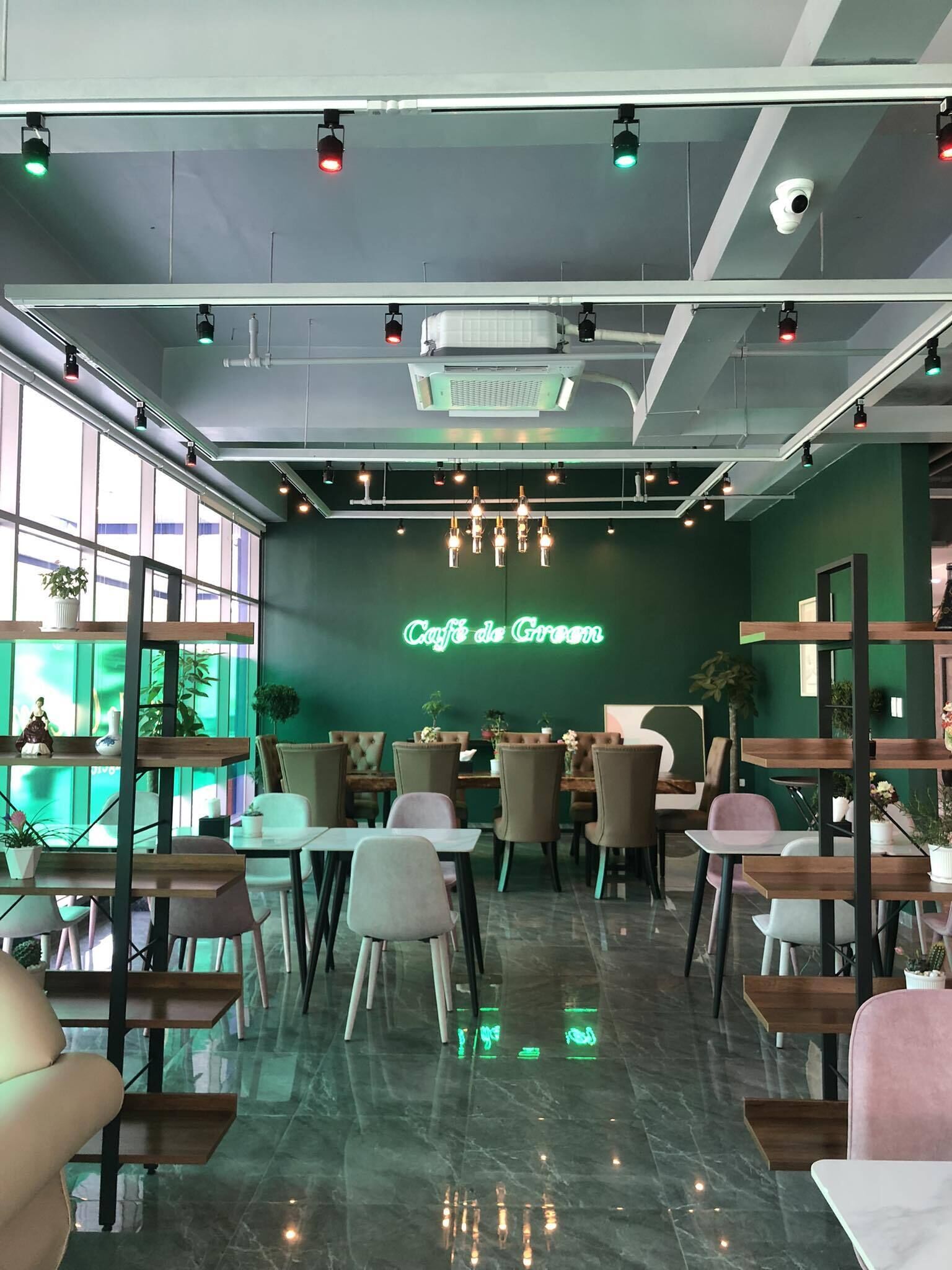 The Clover Hotel Angeles City managed by Cocotel 4*