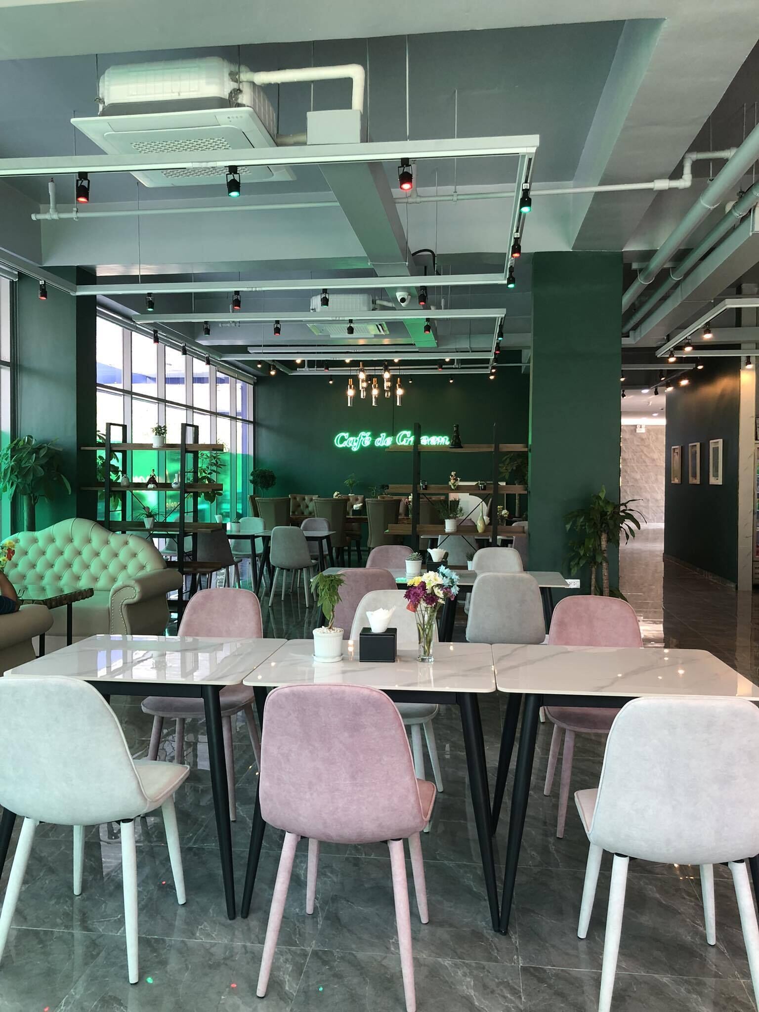 The Clover Hotel Angeles City managed by Cocotel 4*
