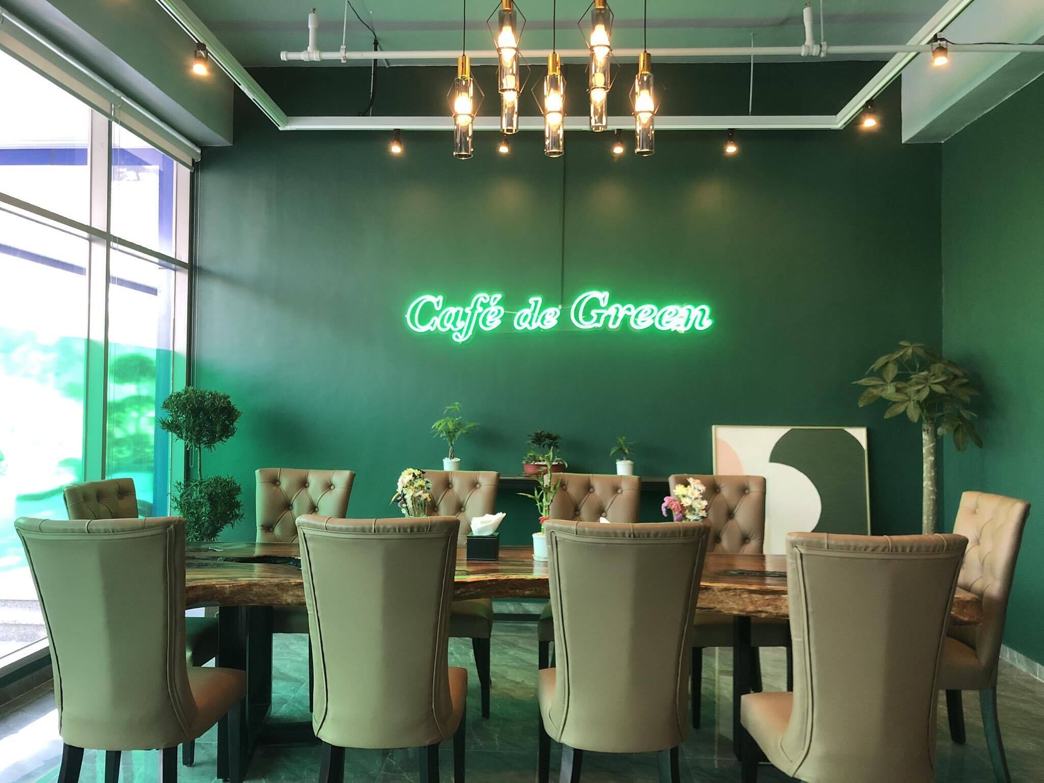The Clover Hotel Angeles City managed by Cocotel 4*