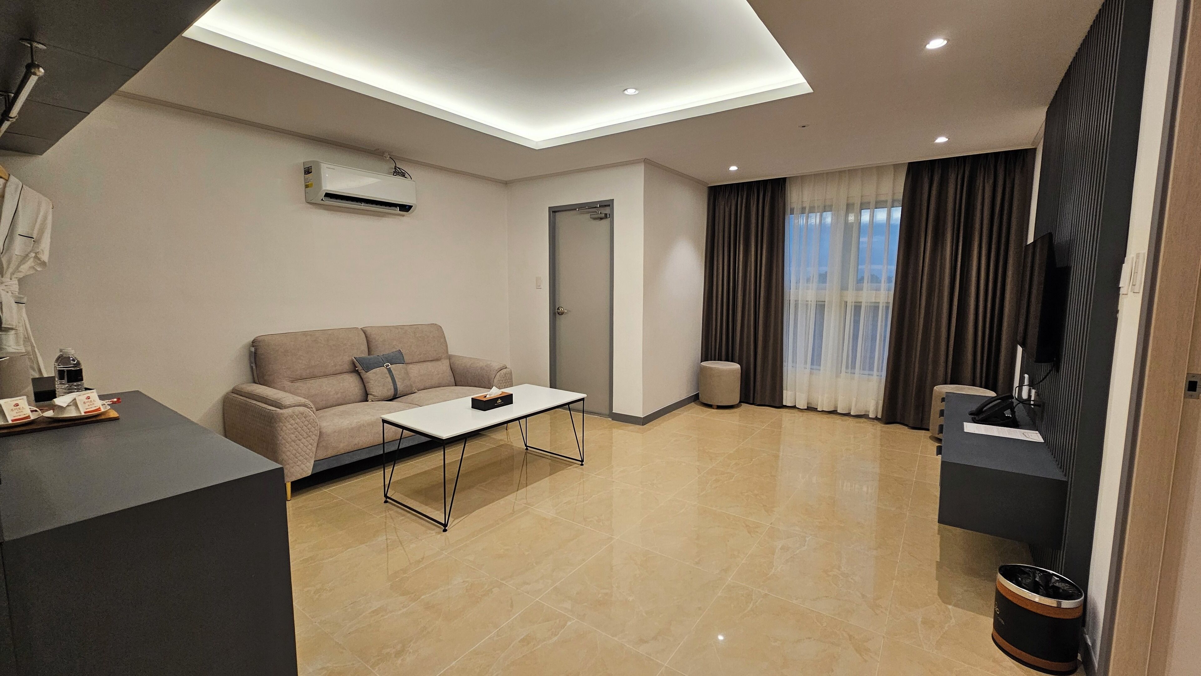 The Clover Hotel Angeles City managed by Cocotel 4*