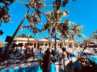 Coastal Haven Resort 2*
