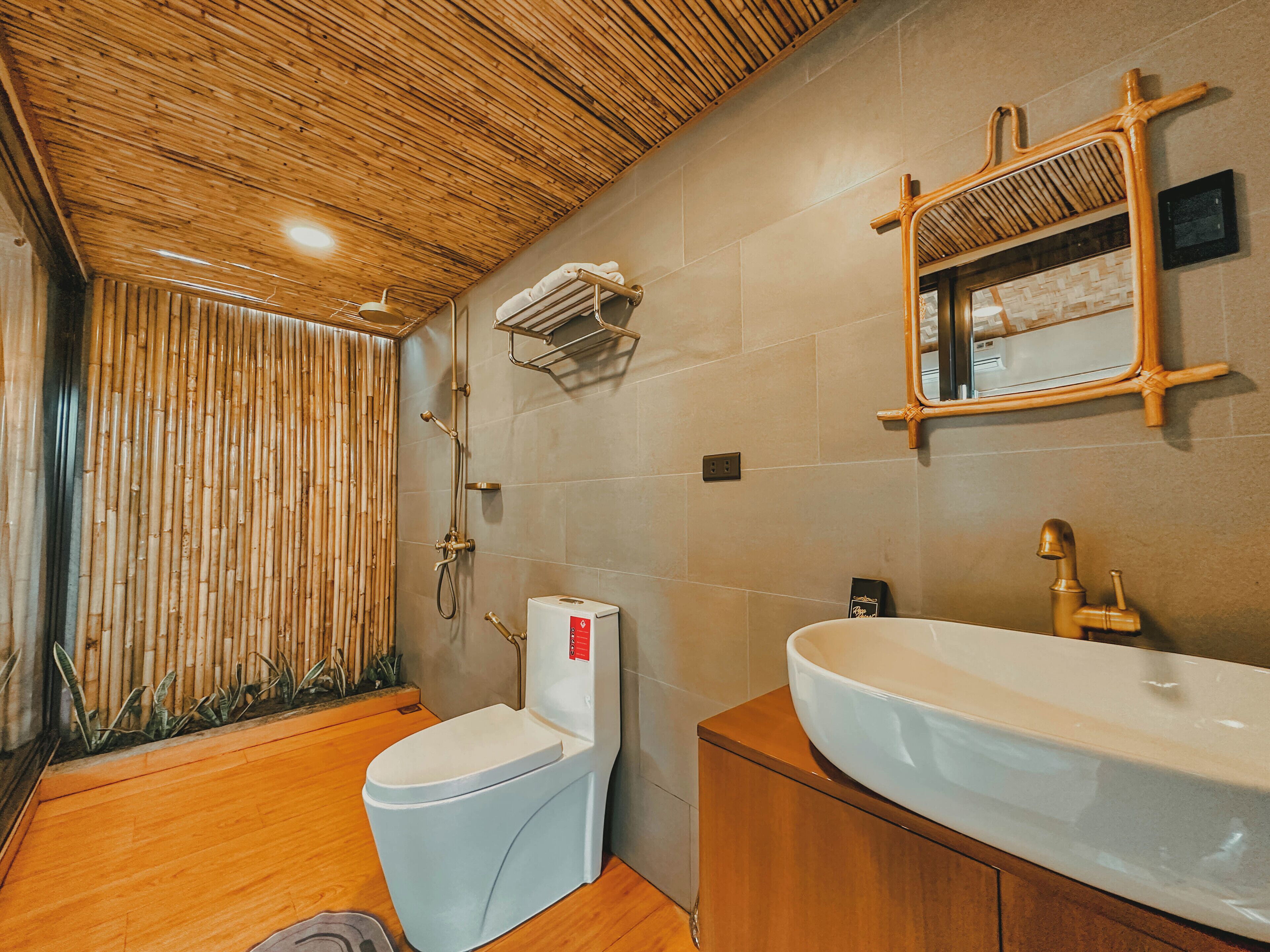RECA Resort Philippines , Luxury Villas & Nature Retreat 2*