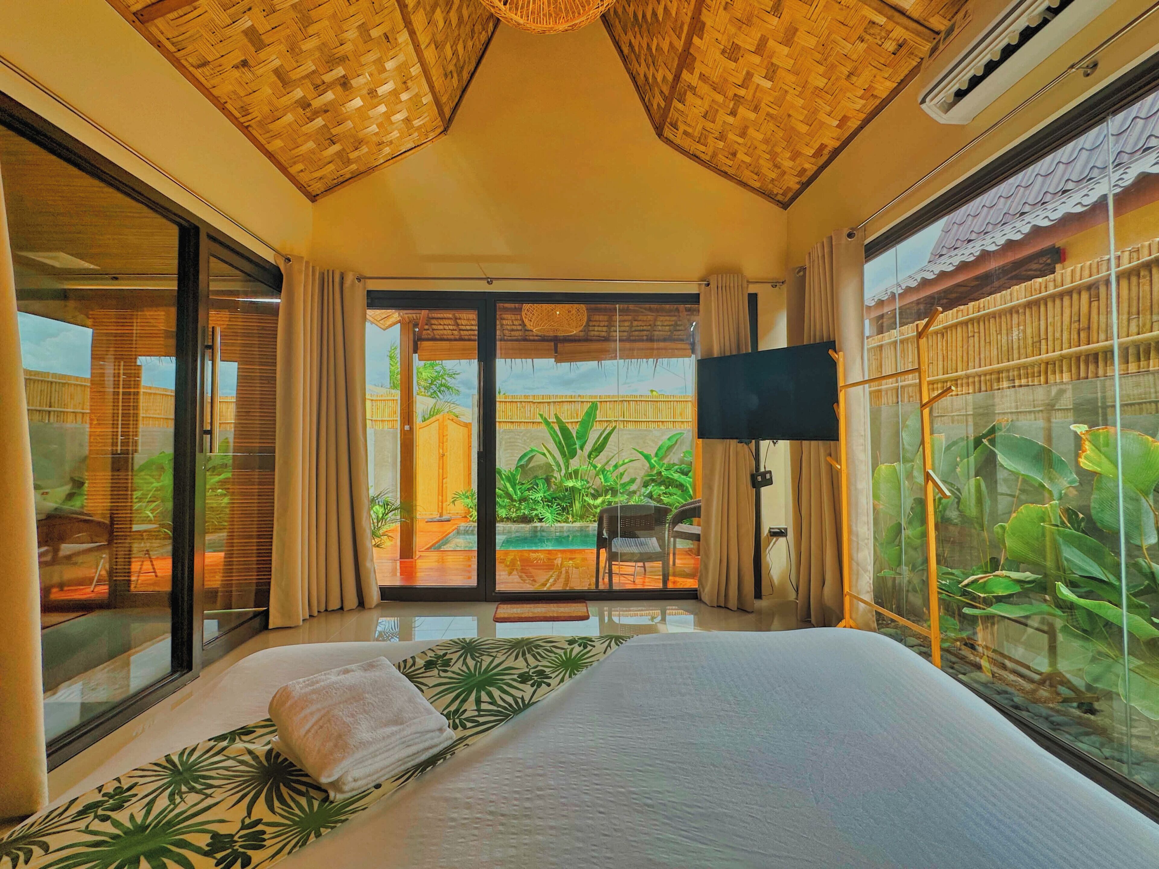 RECA Resort Philippines , Luxury Villas & Nature Retreat 2*