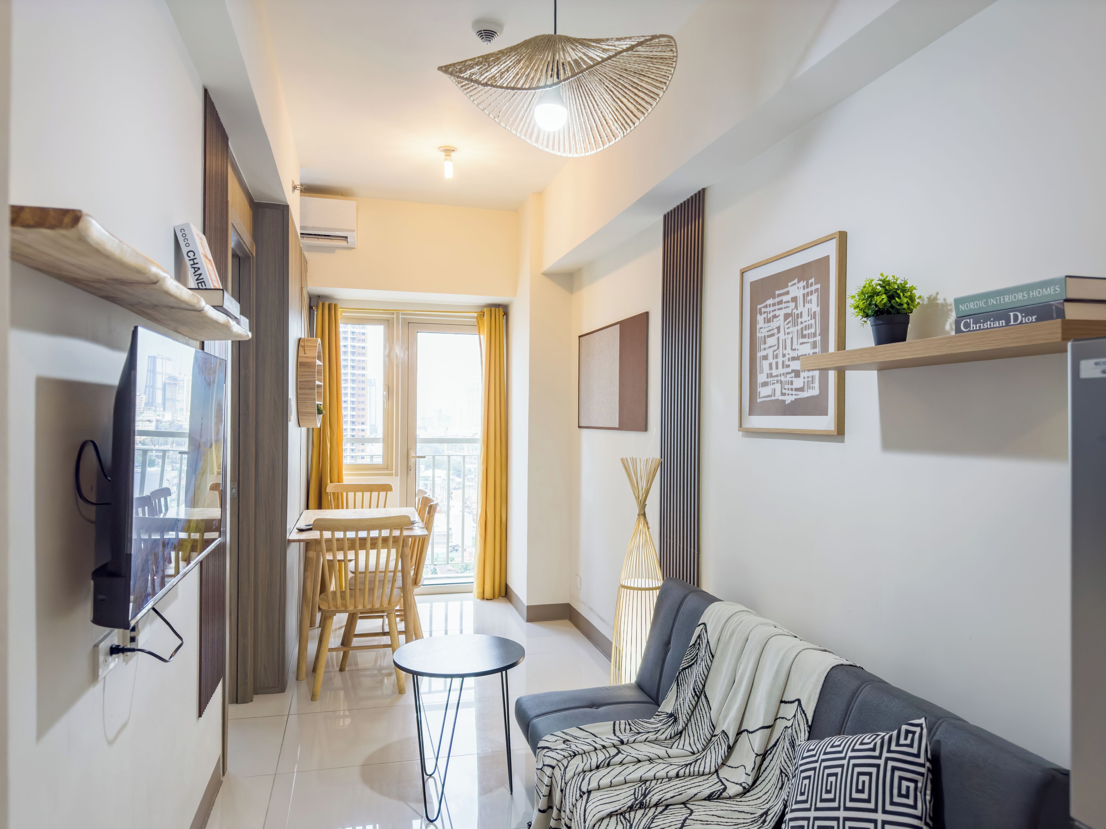 GemstoneBR in SMDC Coast Residences 4*