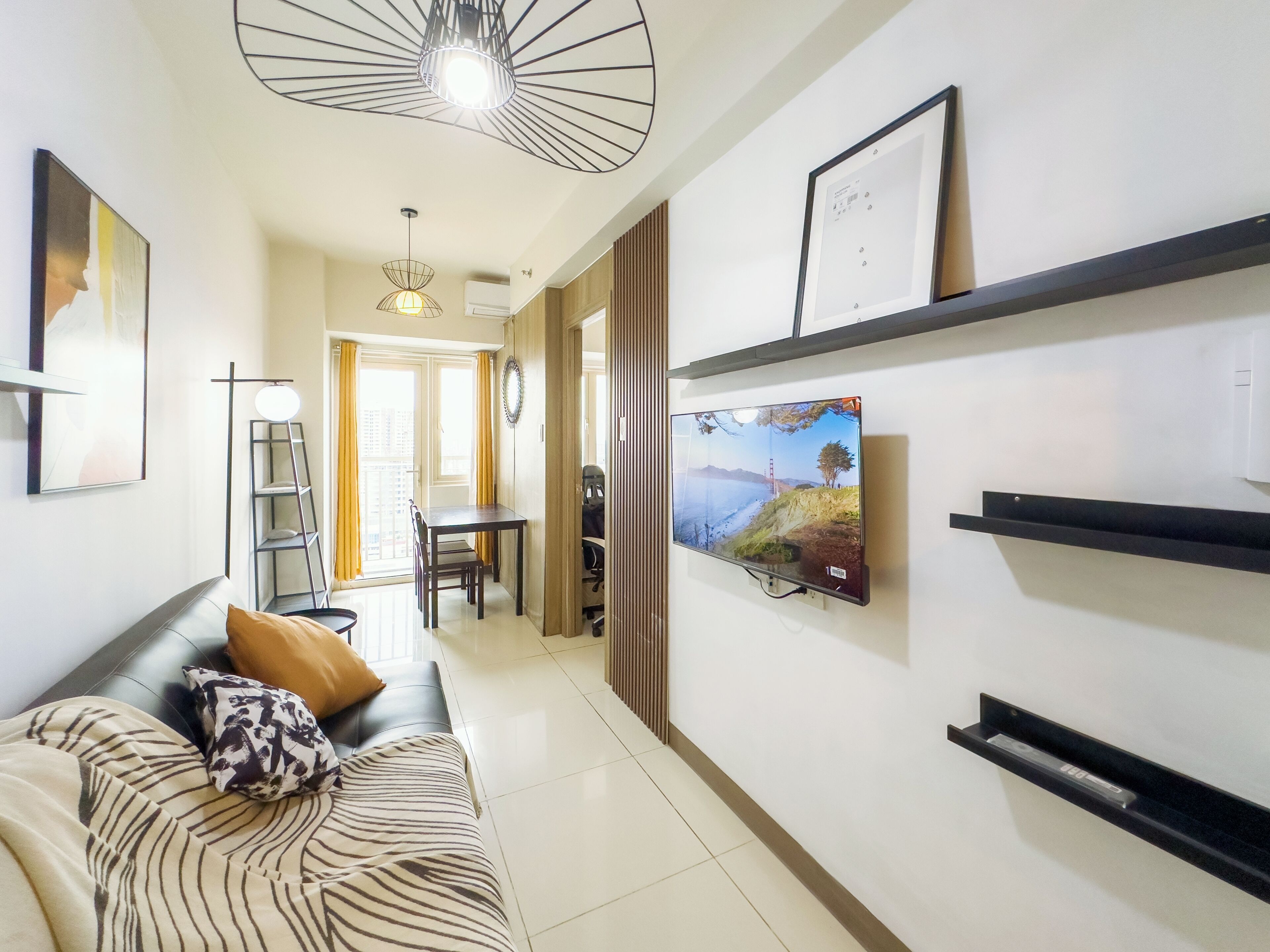 GemstoneBR in SMDC Coast Residences 4*