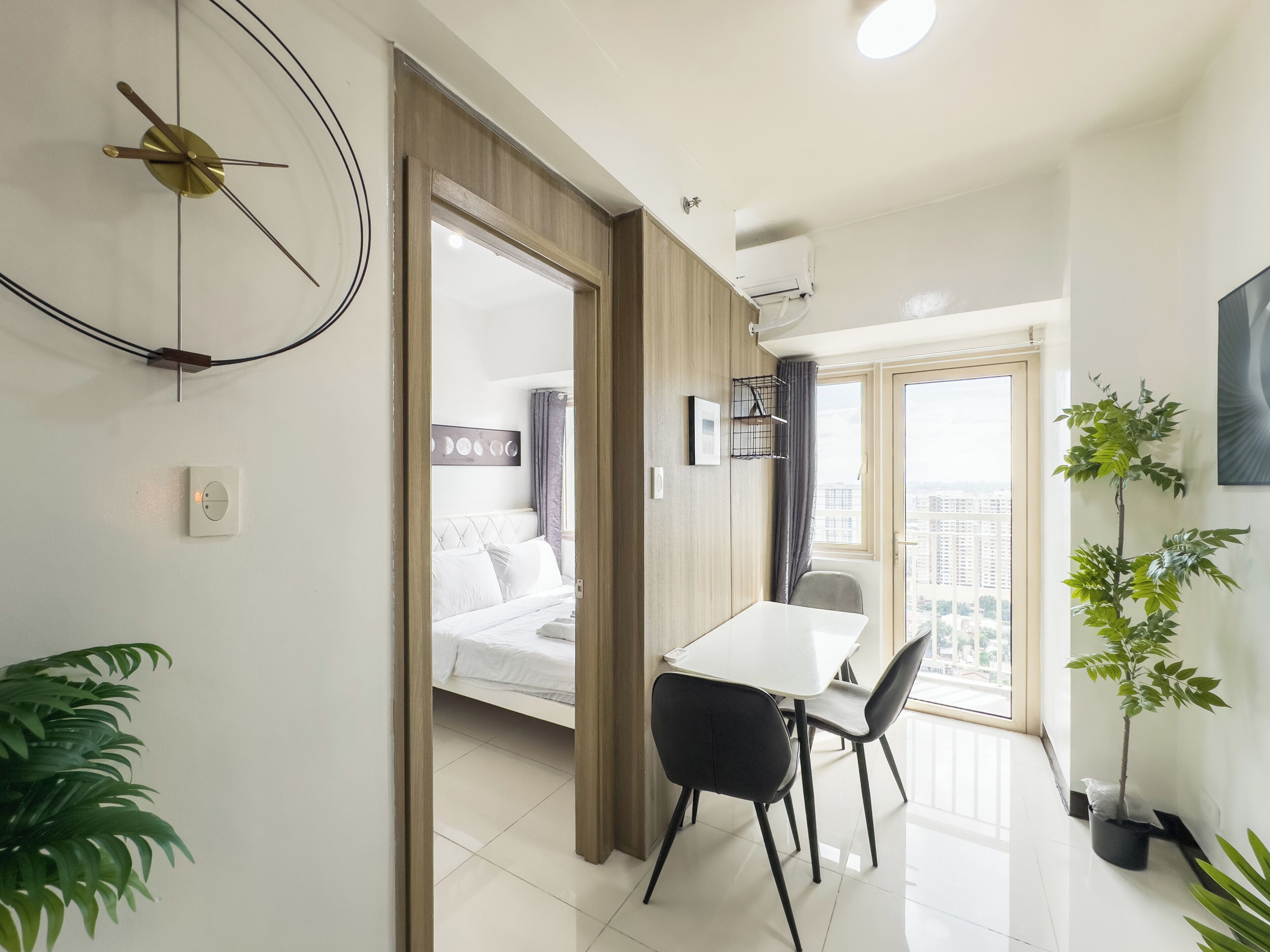 GemstoneBR in SMDC Coast Residences 4*