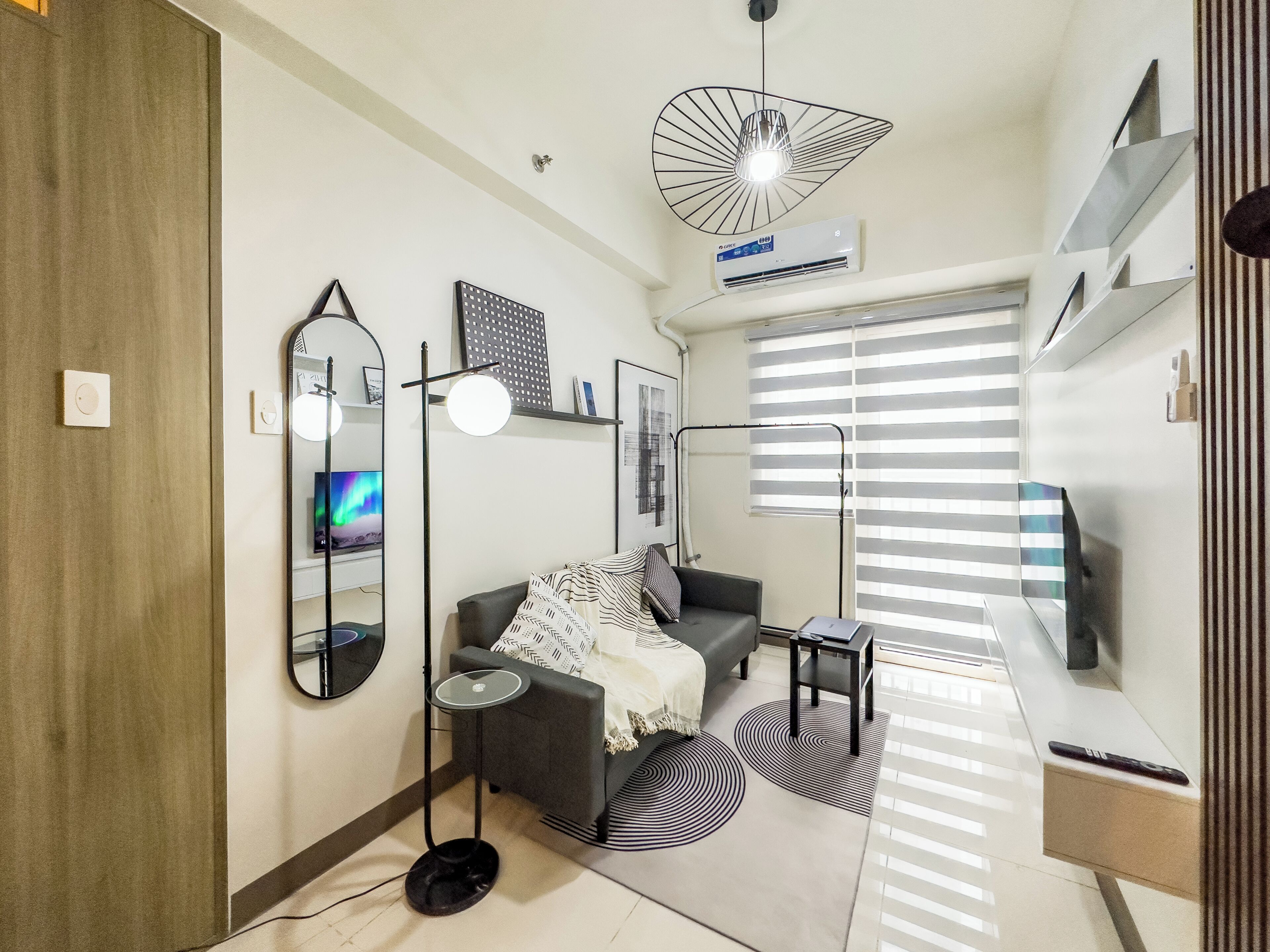 GemstoneBR in SMDC Coast Residences 4*