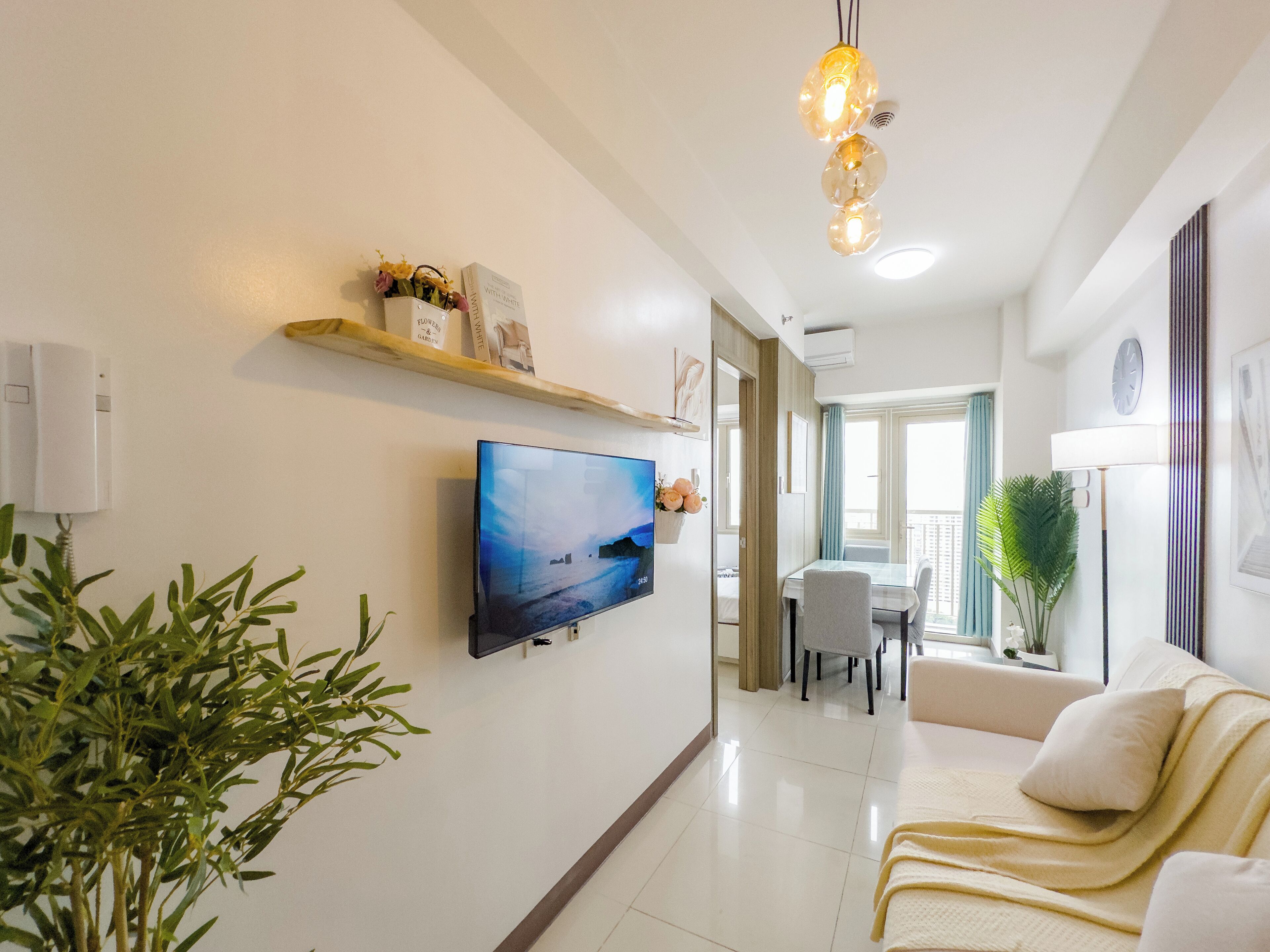 GemstoneBR in SMDC Coast Residences 4*