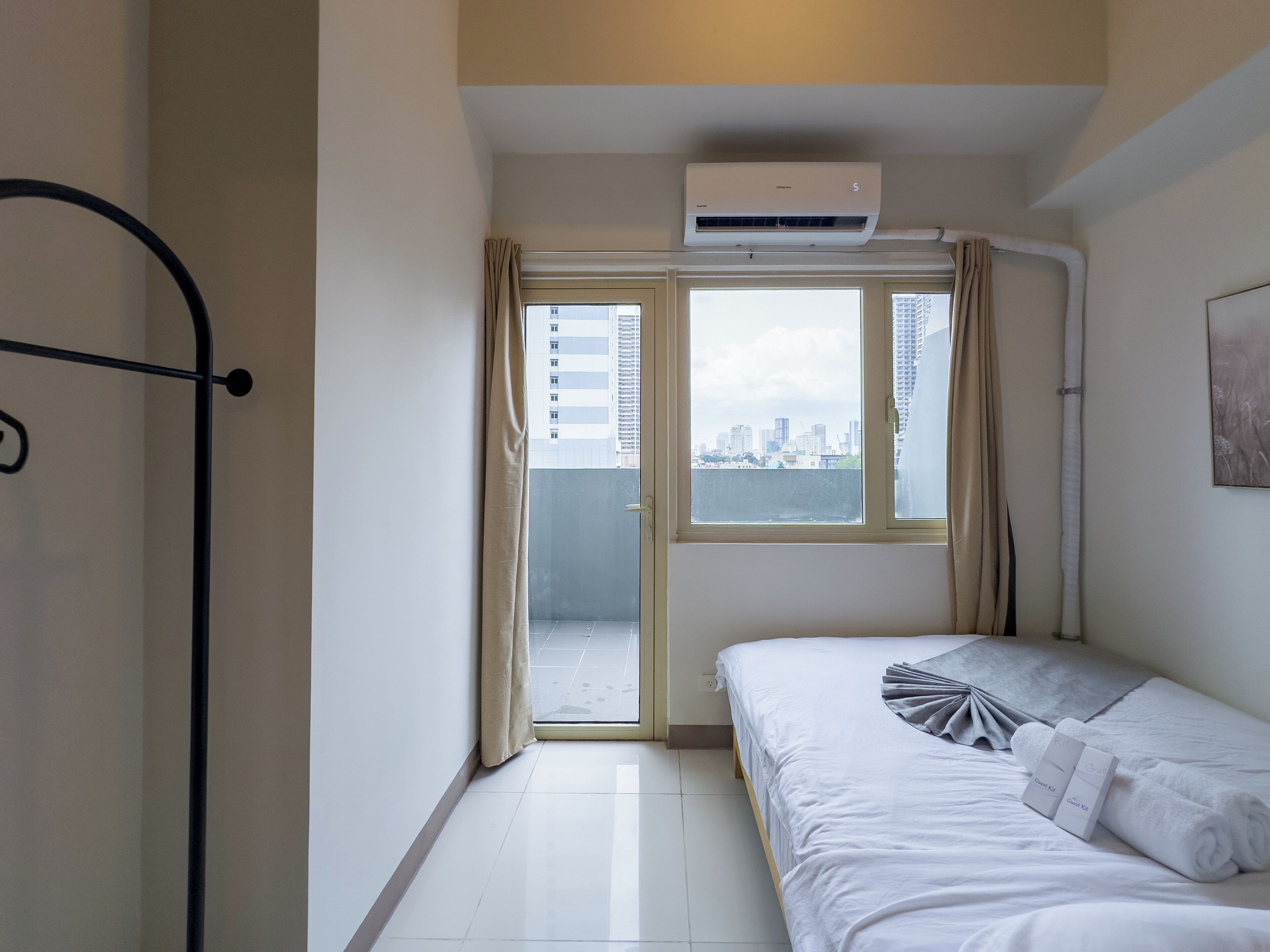 GemstoneBR in SMDC Coast Residences 4*