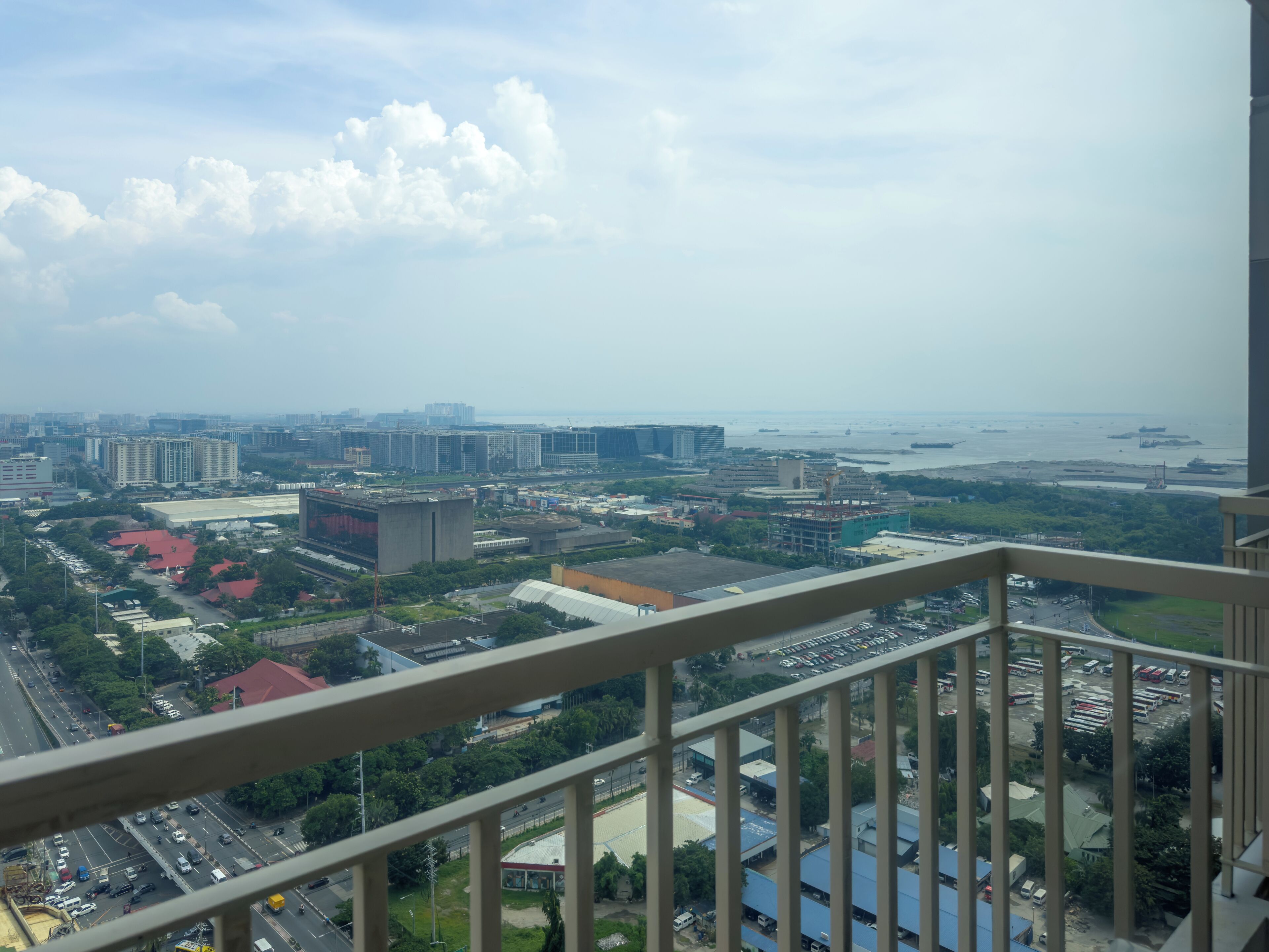 GemstoneBR in SMDC Coast Residences 4*