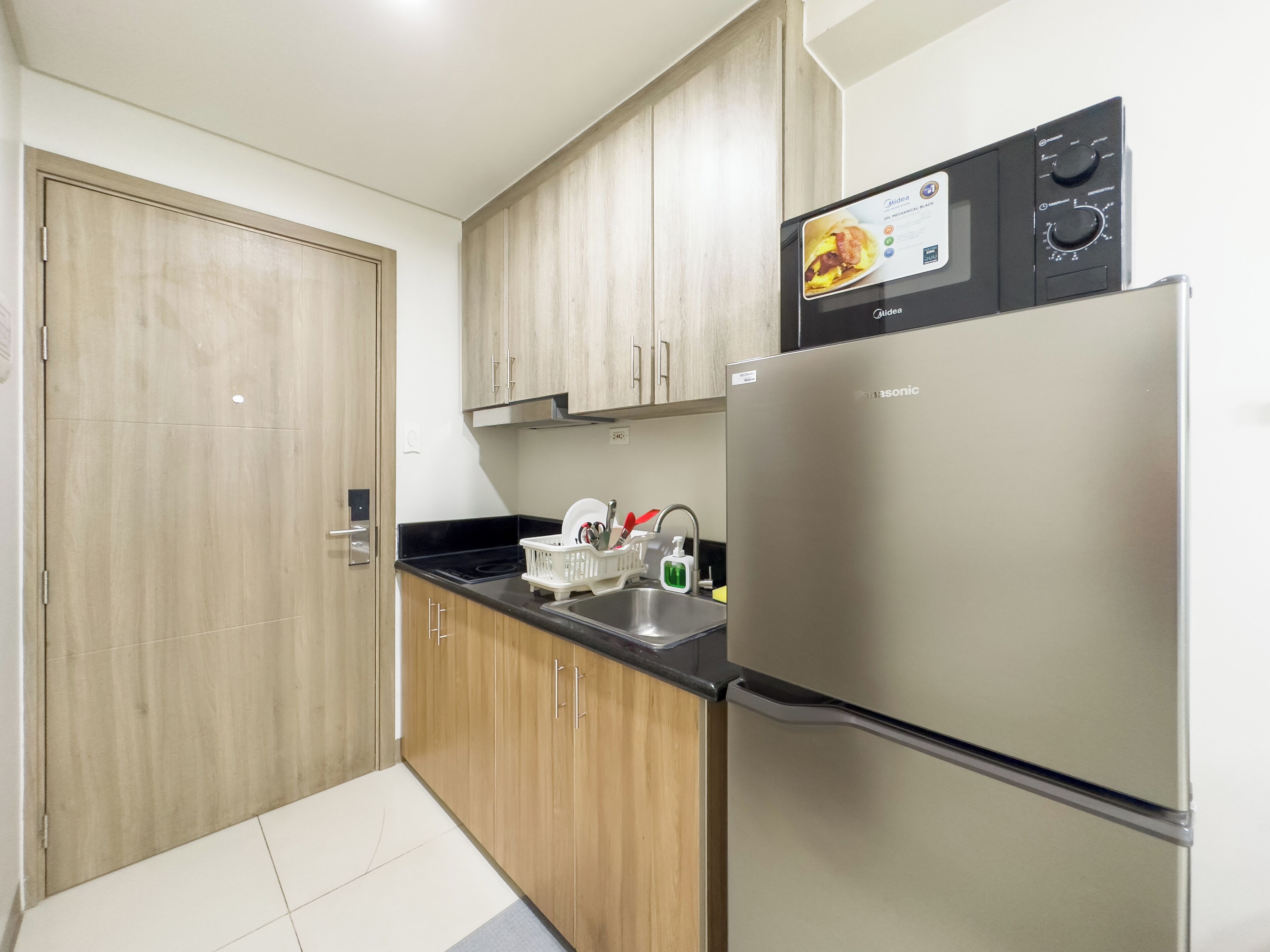 GemstoneBR in SMDC Coast Residences 4*