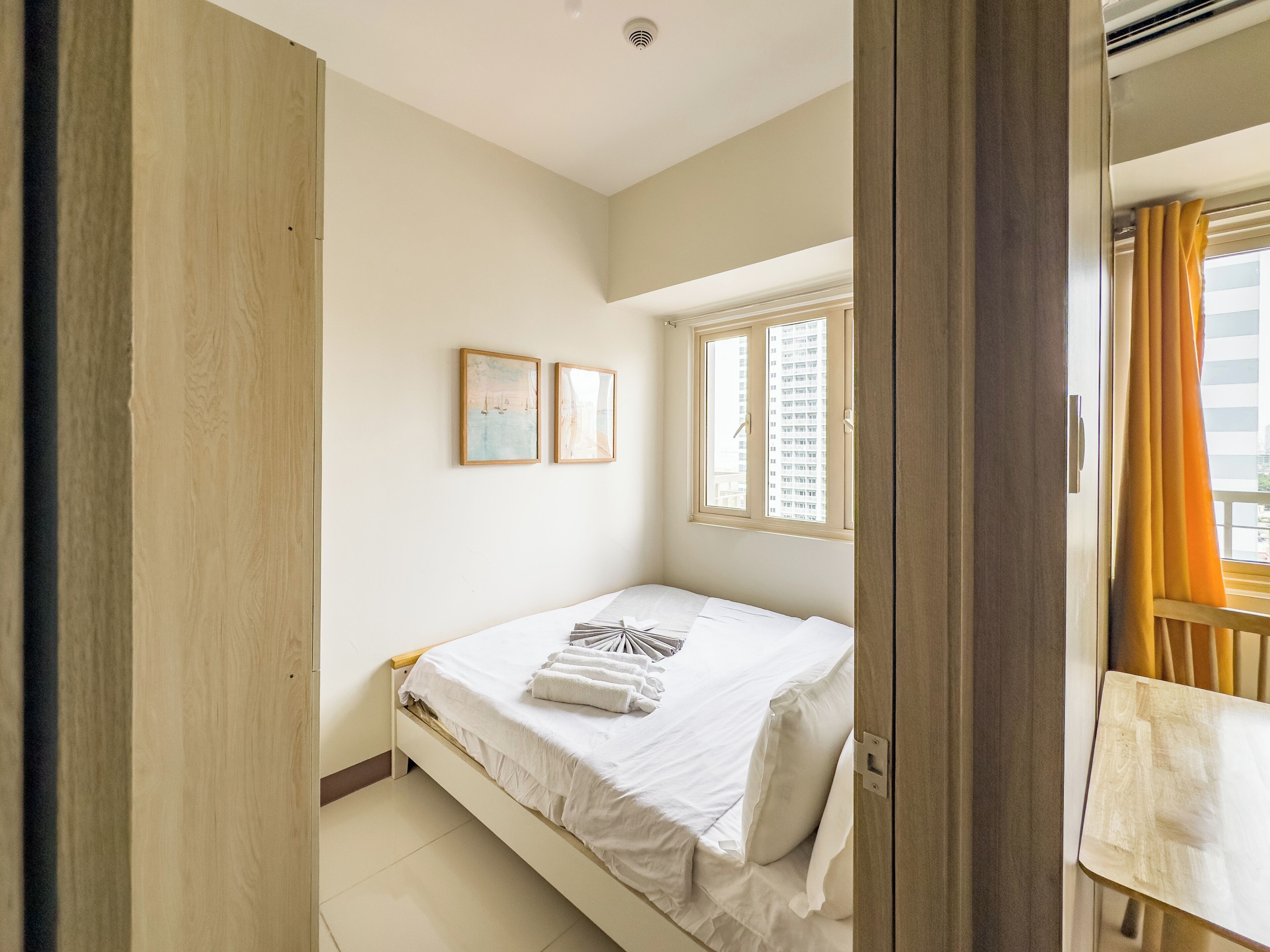 GemstoneBR in SMDC Coast Residences 4*