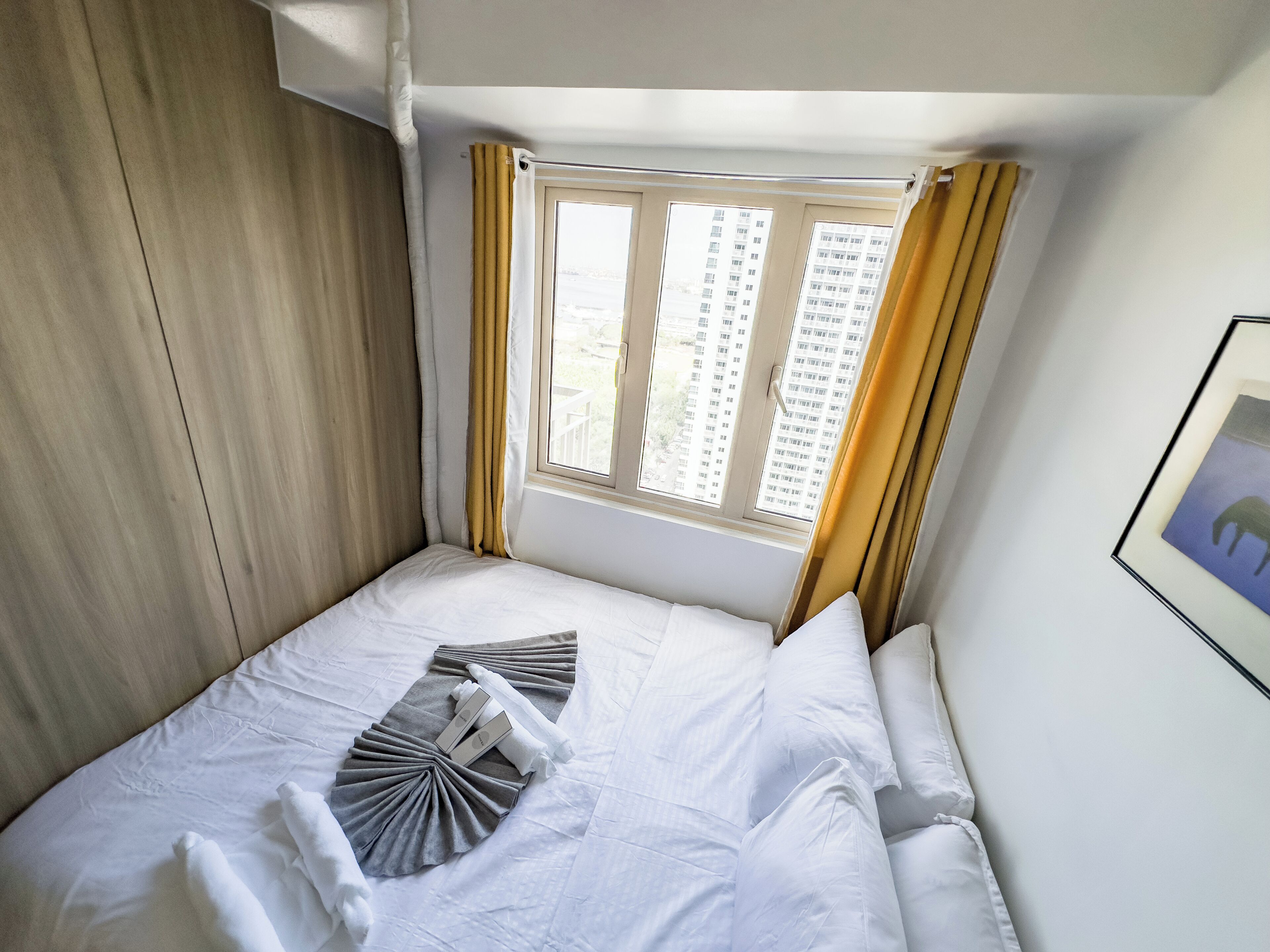 GemstoneBR in SMDC Coast Residences 4*