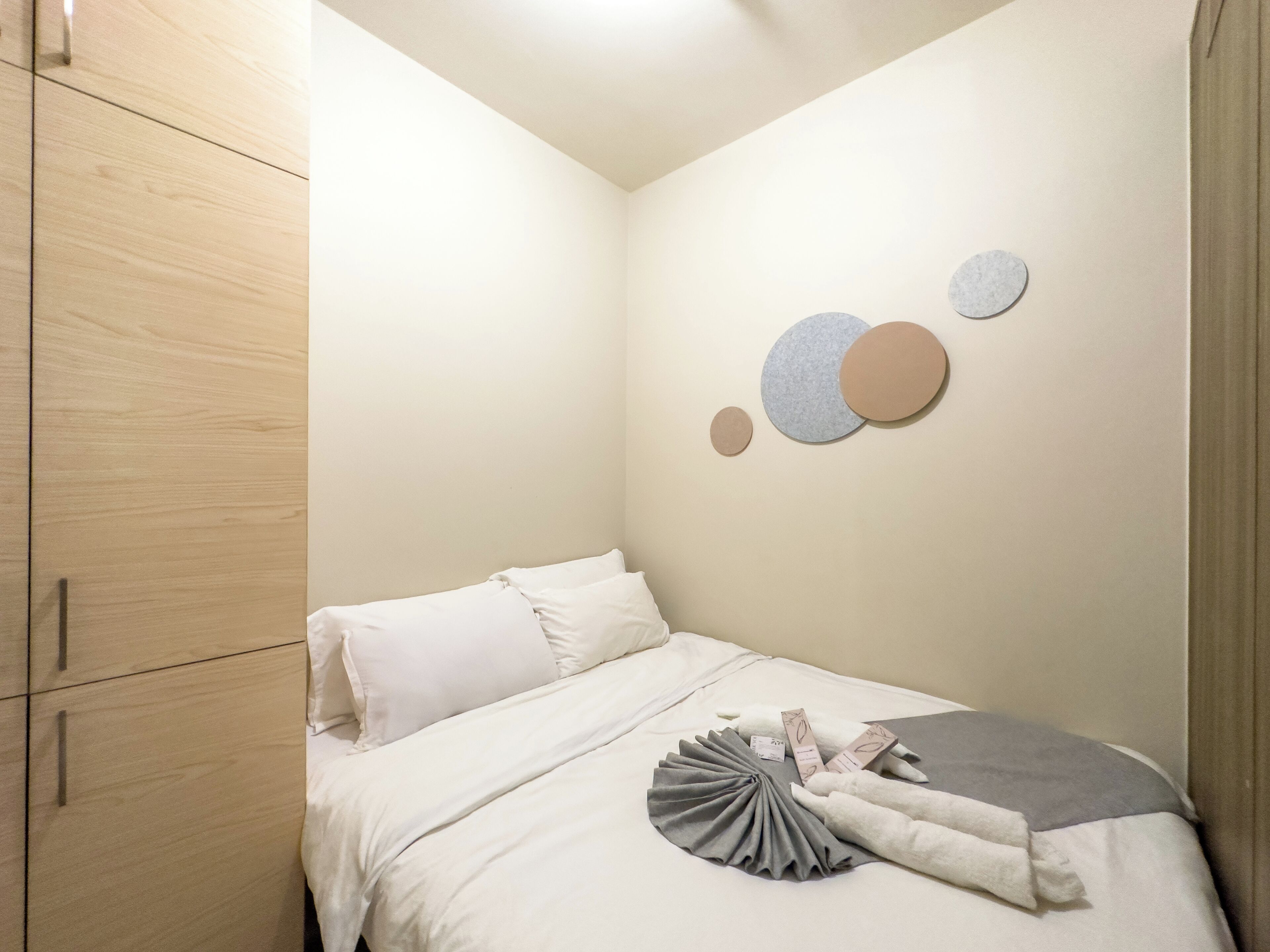 GemstoneBR in SMDC Coast Residences 4*
