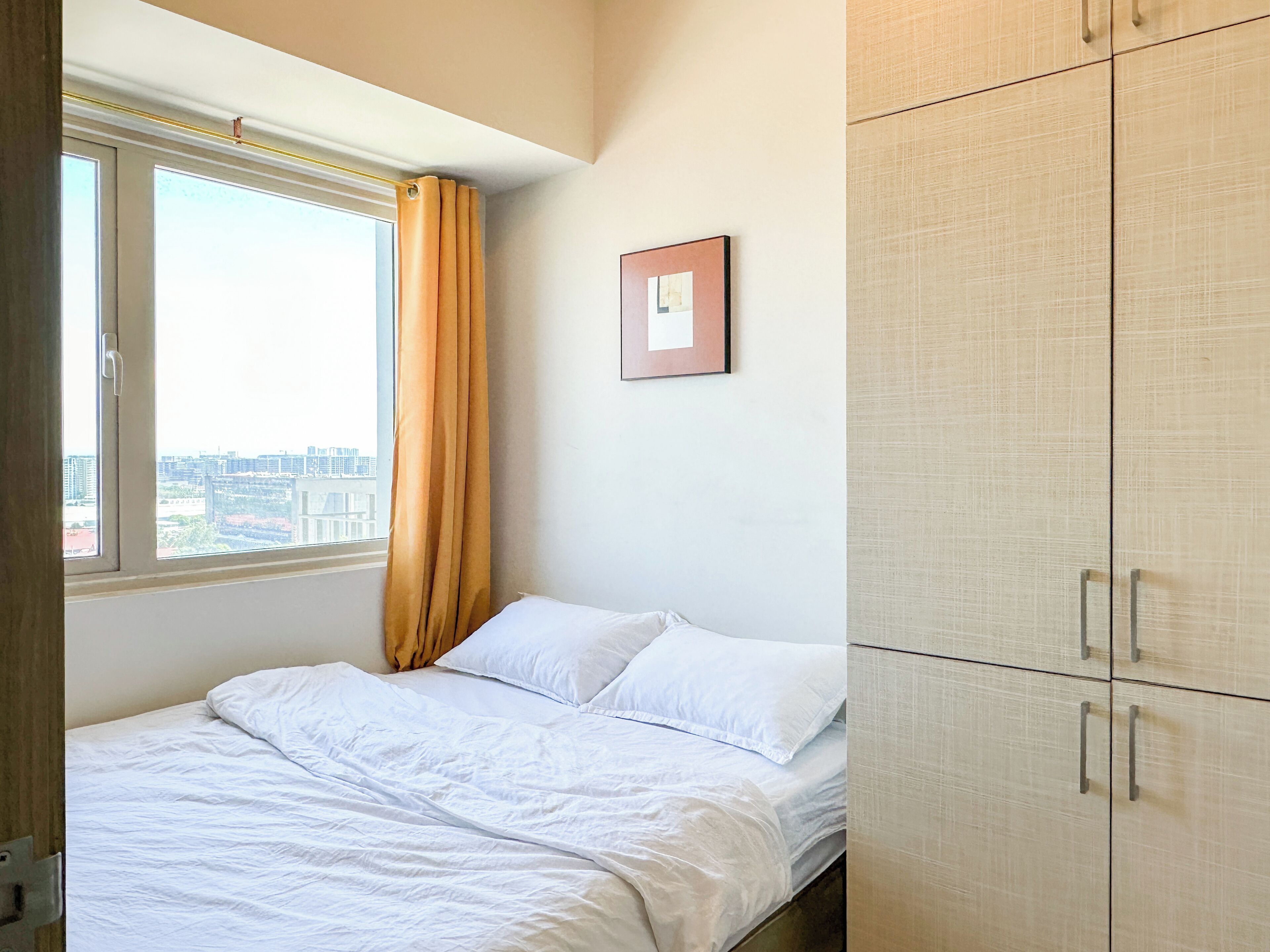 GemstoneBR in SMDC Coast Residences 4*