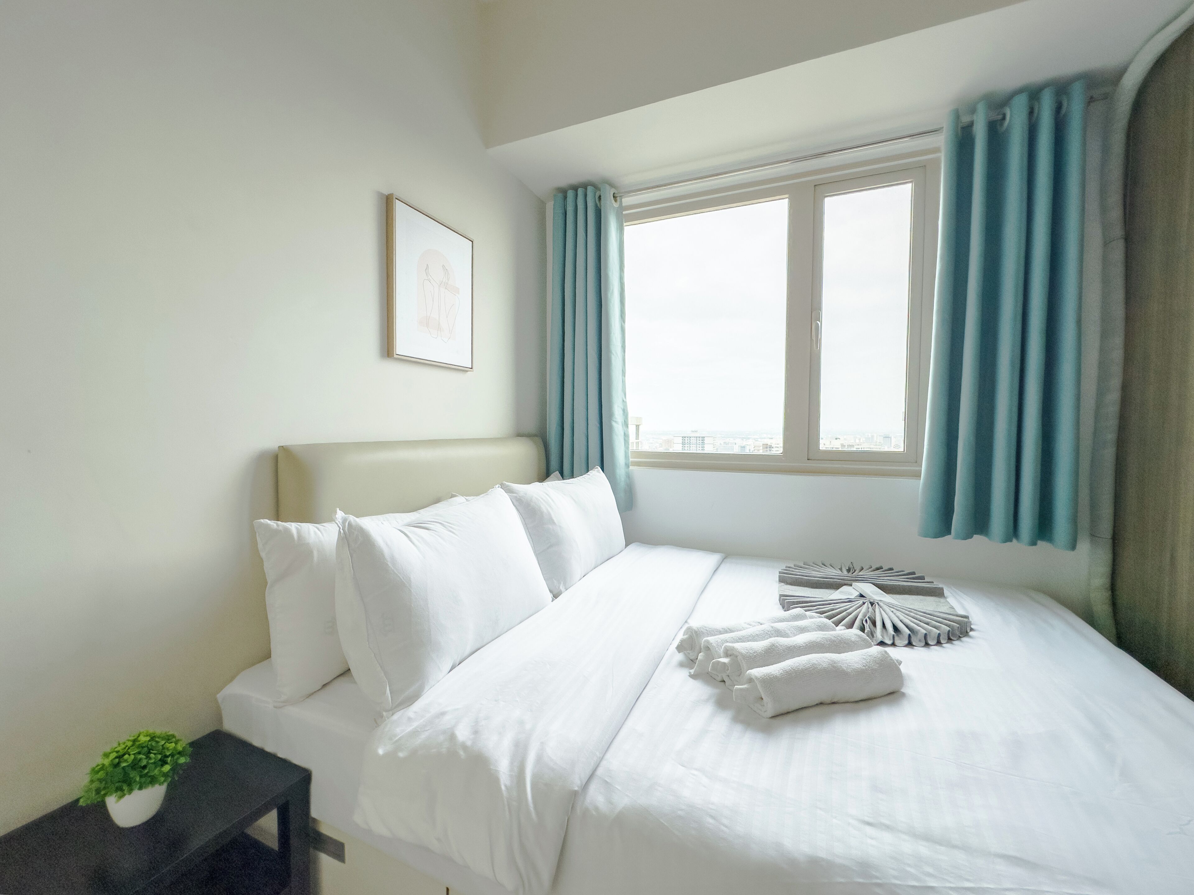 GemstoneBR in SMDC Coast Residences 4*
