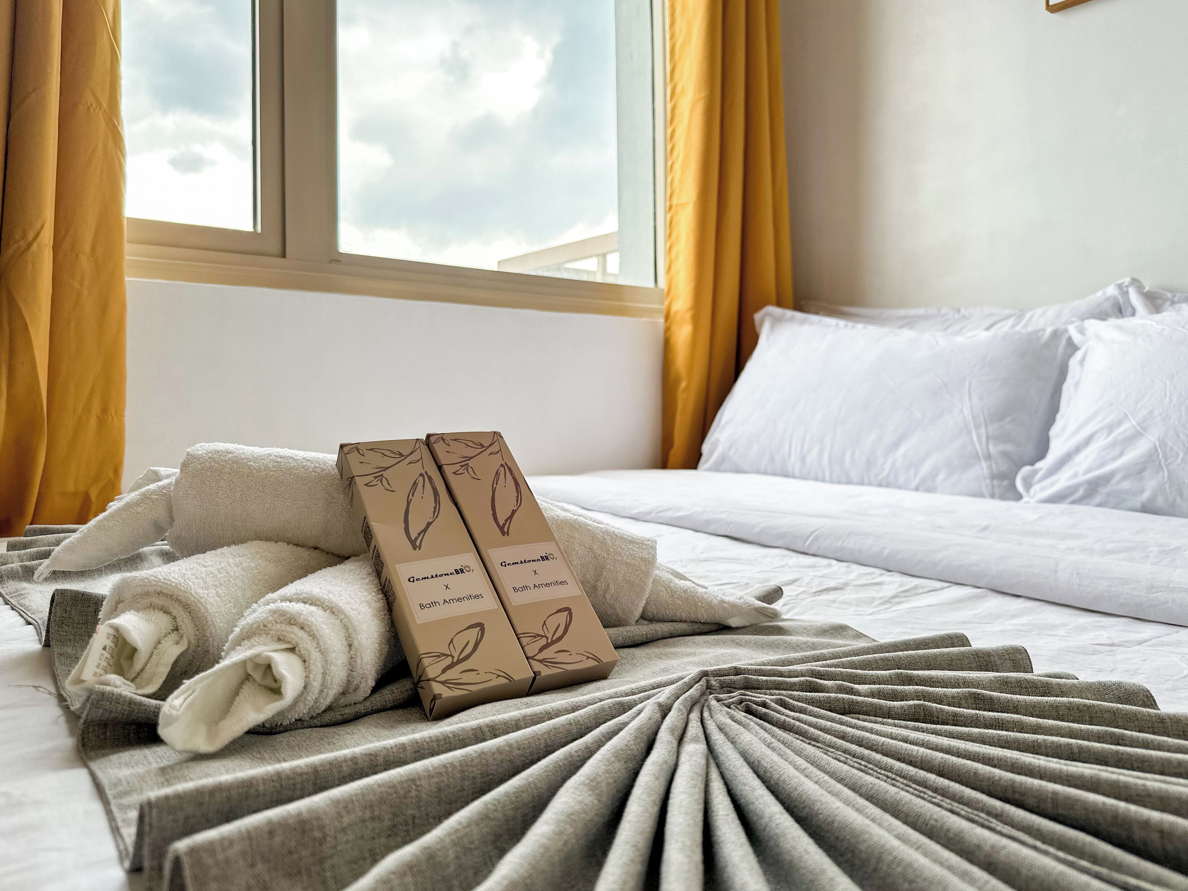 GemstoneBR in SMDC Coast Residences 4*