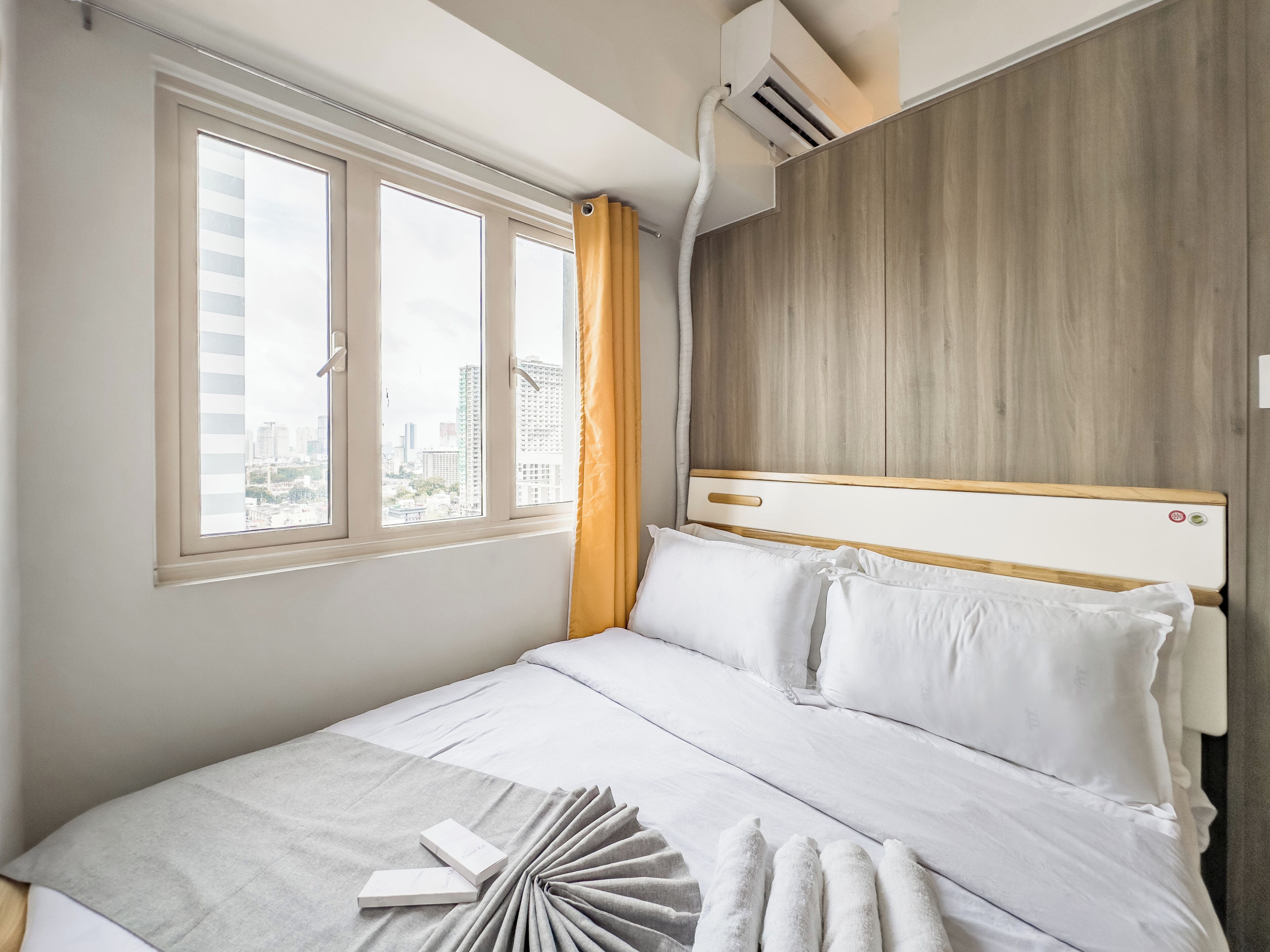 GemstoneBR in SMDC Coast Residences 4*