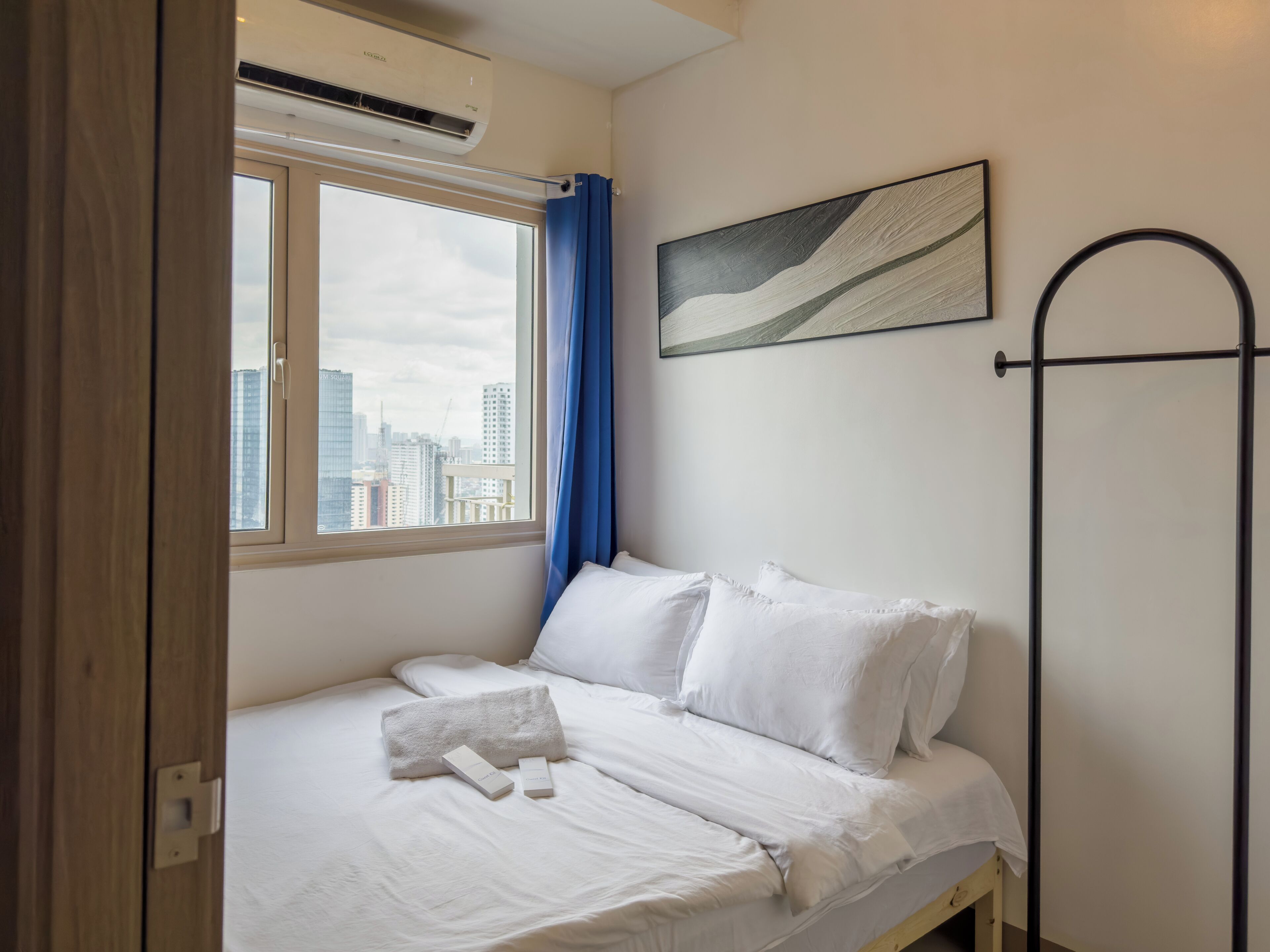GemstoneBR in SMDC Coast Residences 4*