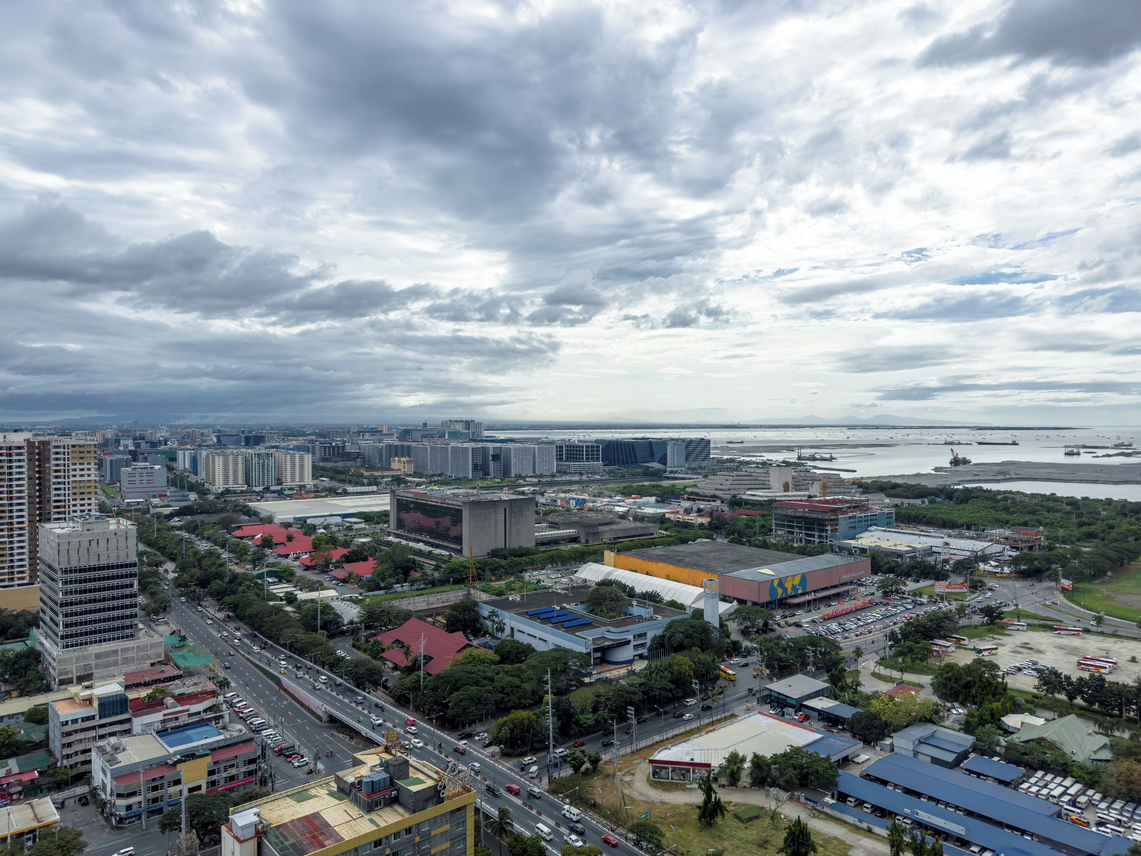 GemstoneBR in SMDC Coast Residences 4*
