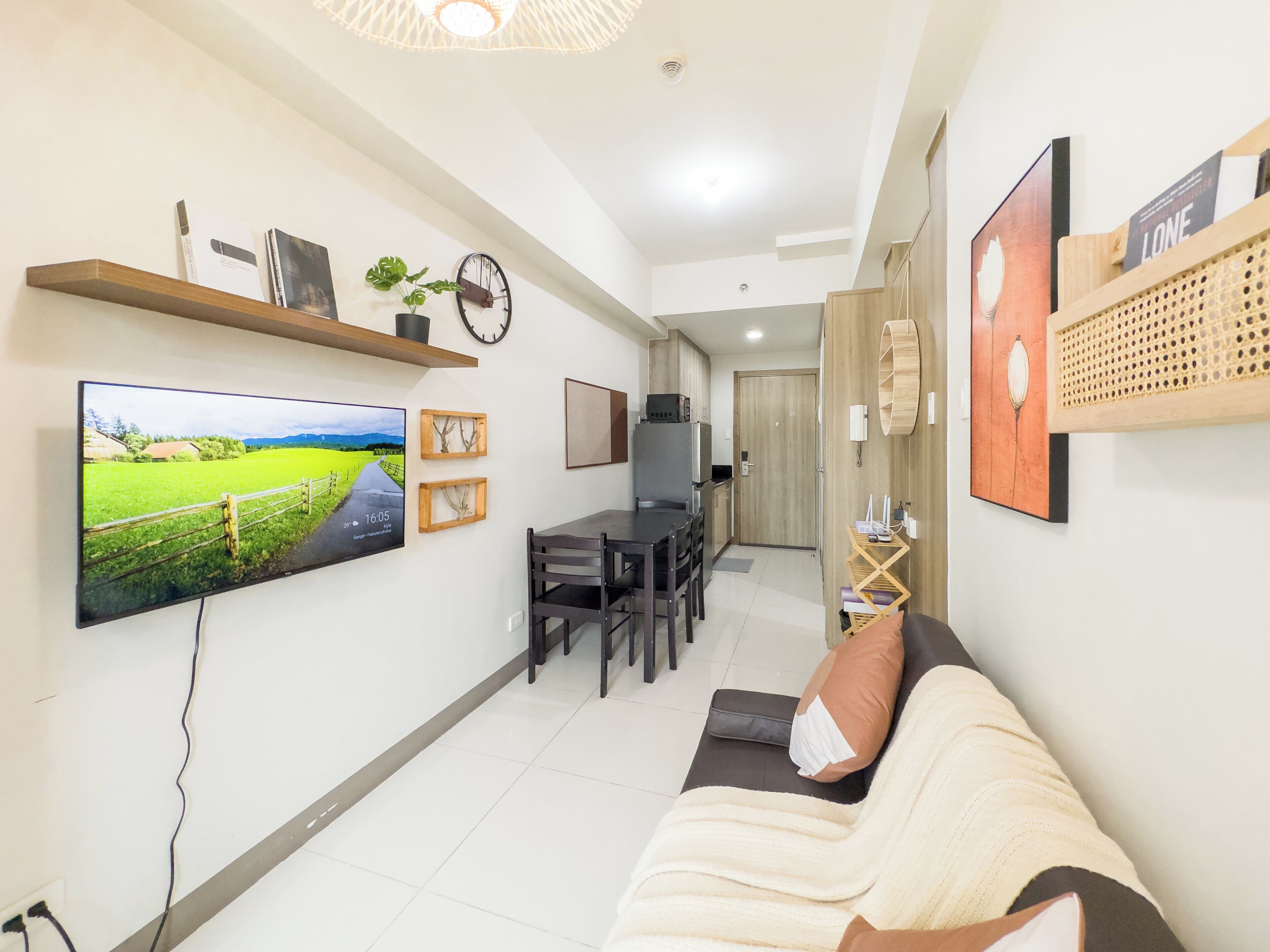 GemstoneBR in SMDC Coast Residences 4*