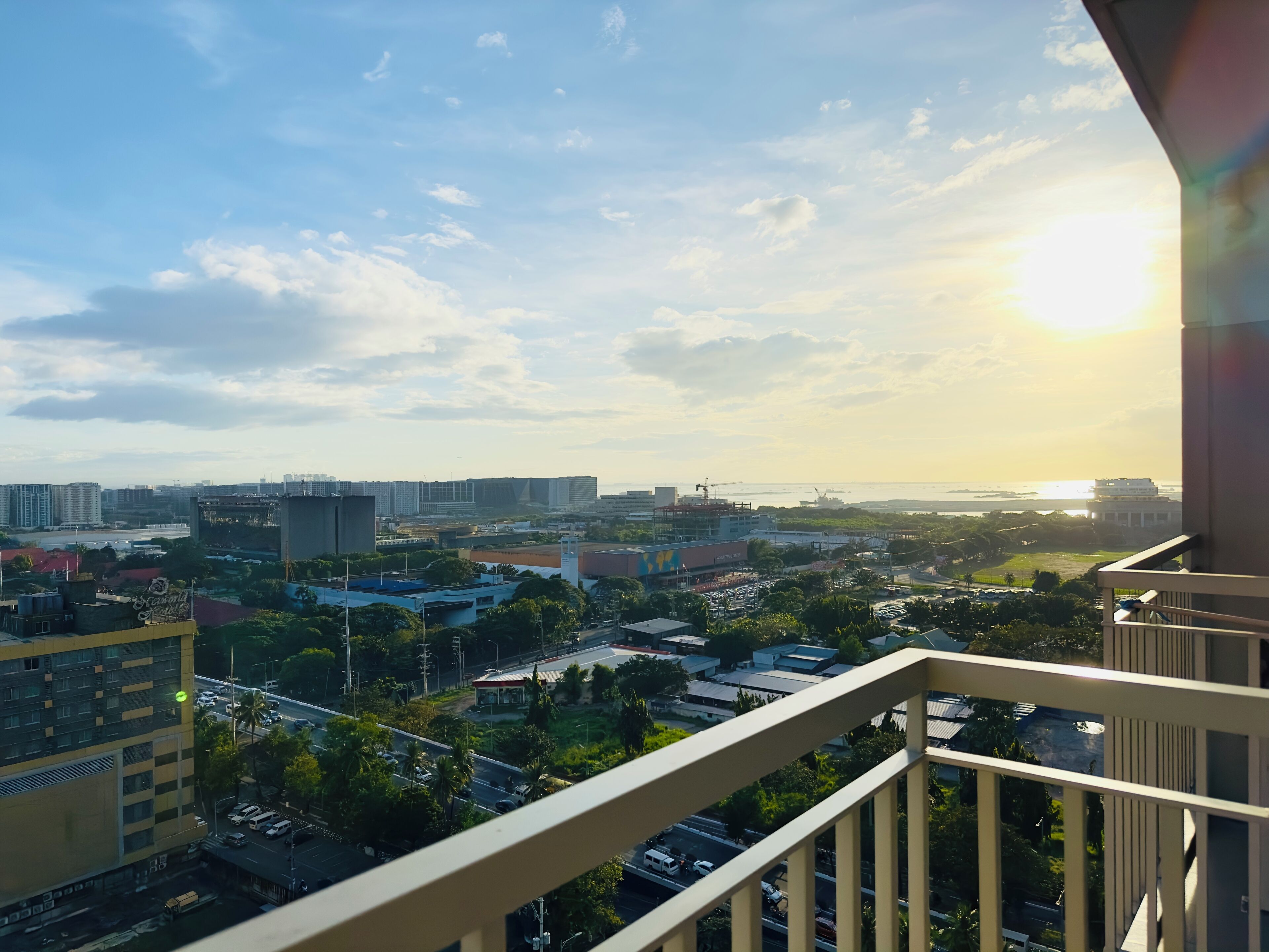 GemstoneBR in SMDC Coast Residences 4*