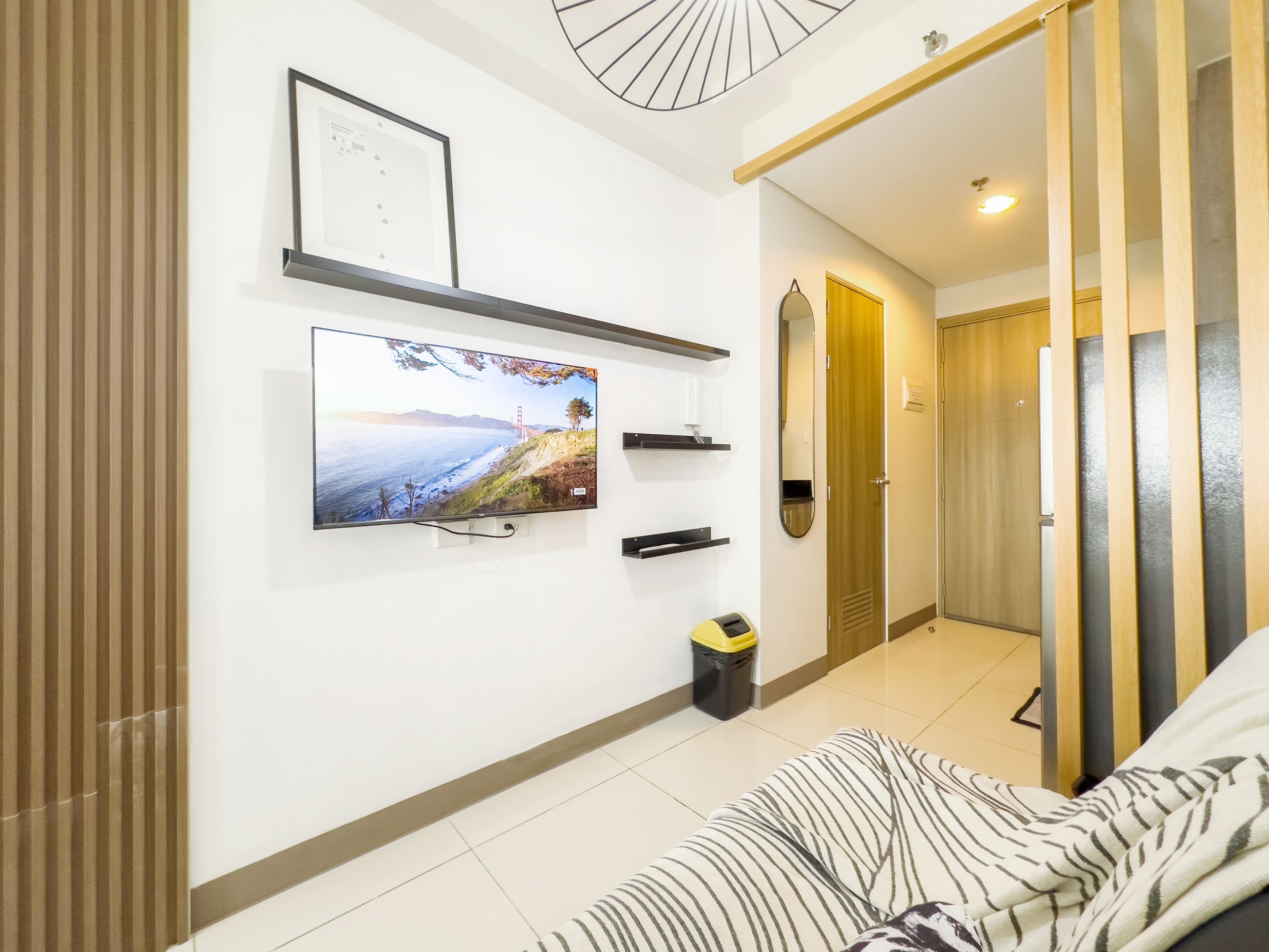 GemstoneBR in SMDC Coast Residences 4*