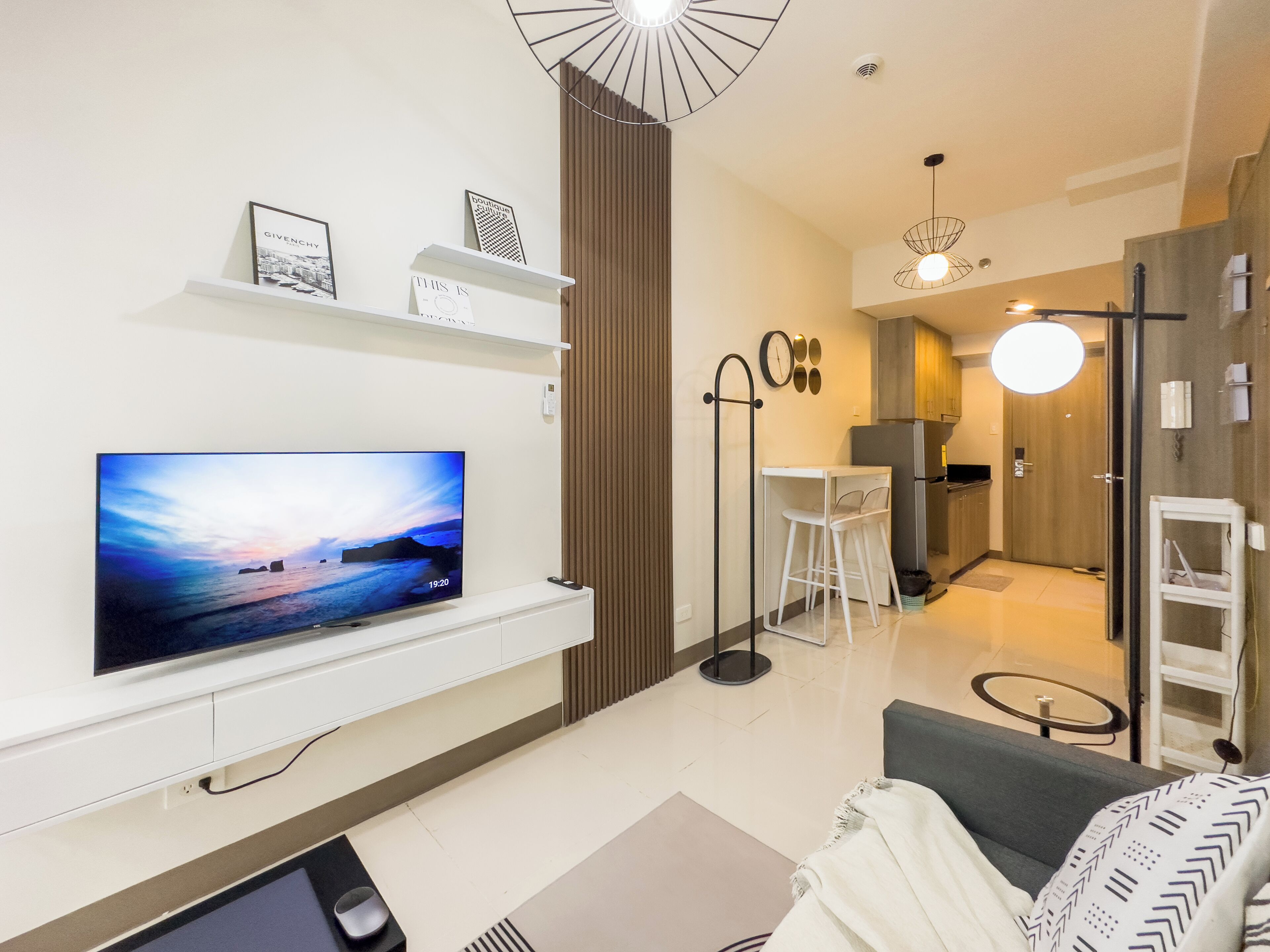 GemstoneBR in SMDC Coast Residences 4*