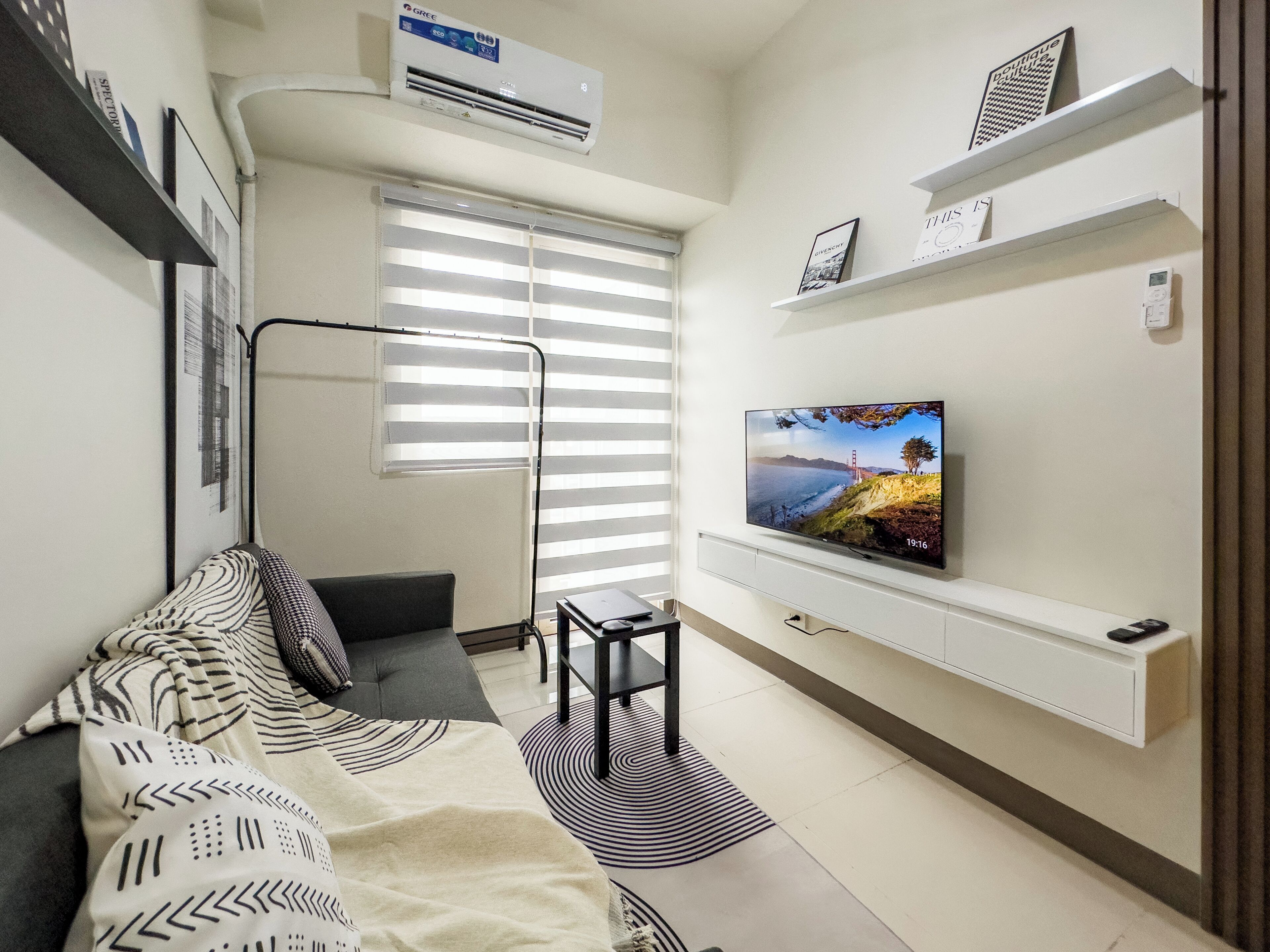 GemstoneBR in SMDC Coast Residences 4*