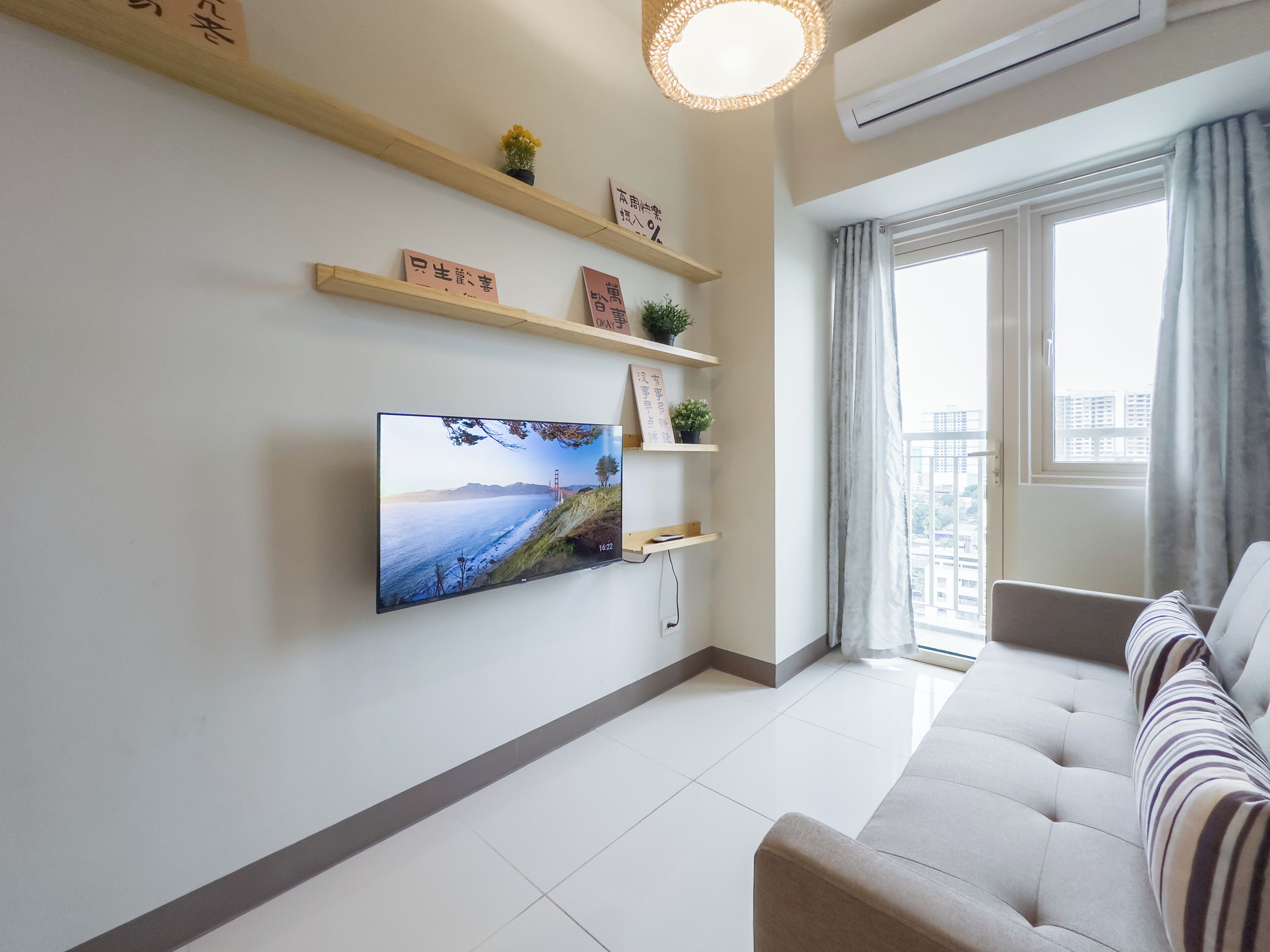 GemstoneBR in SMDC Coast Residences 4*