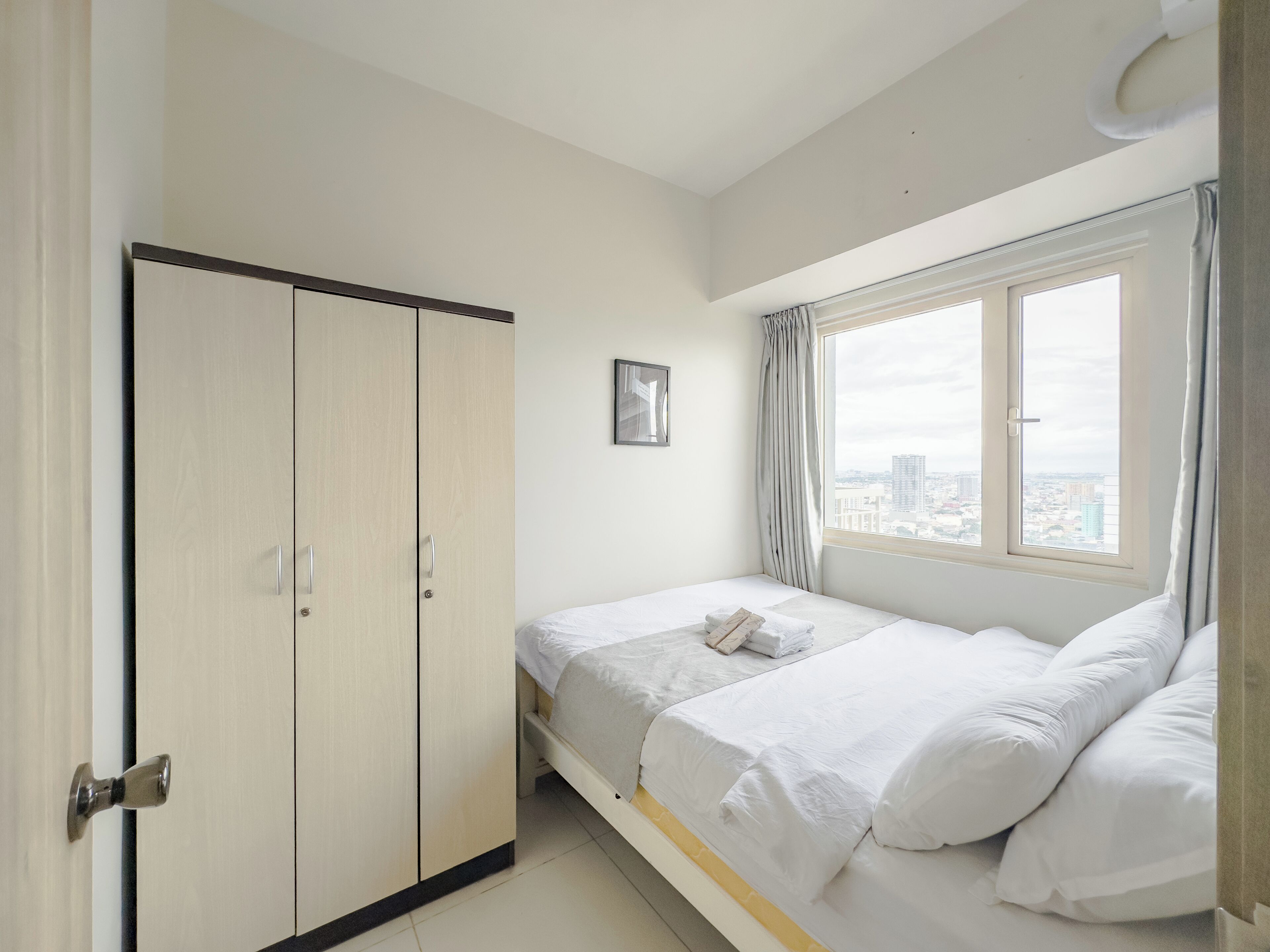 GemstoneBR in SMDC Coast Residences 4*