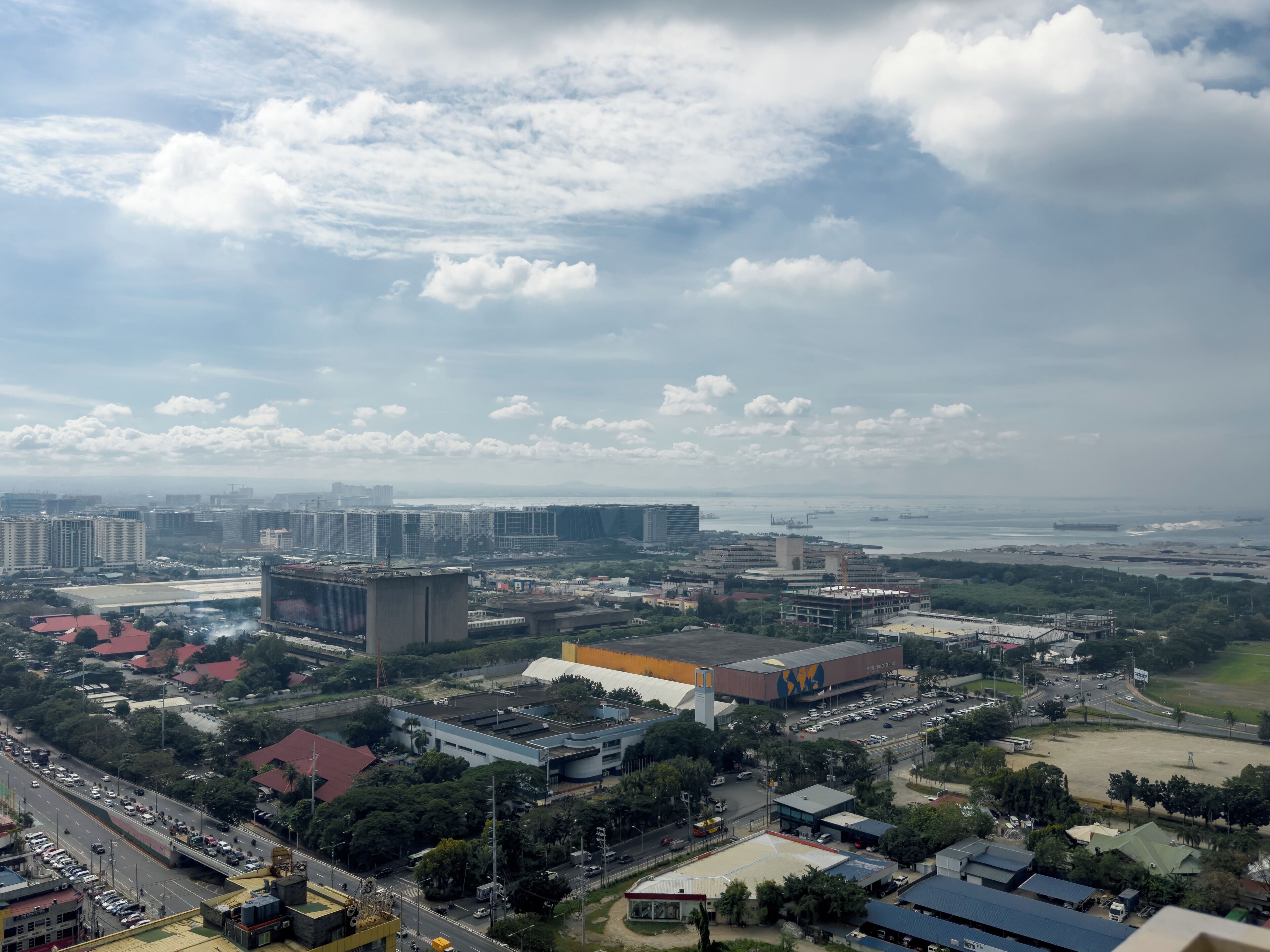 GemstoneBR in SMDC Coast Residences 4*