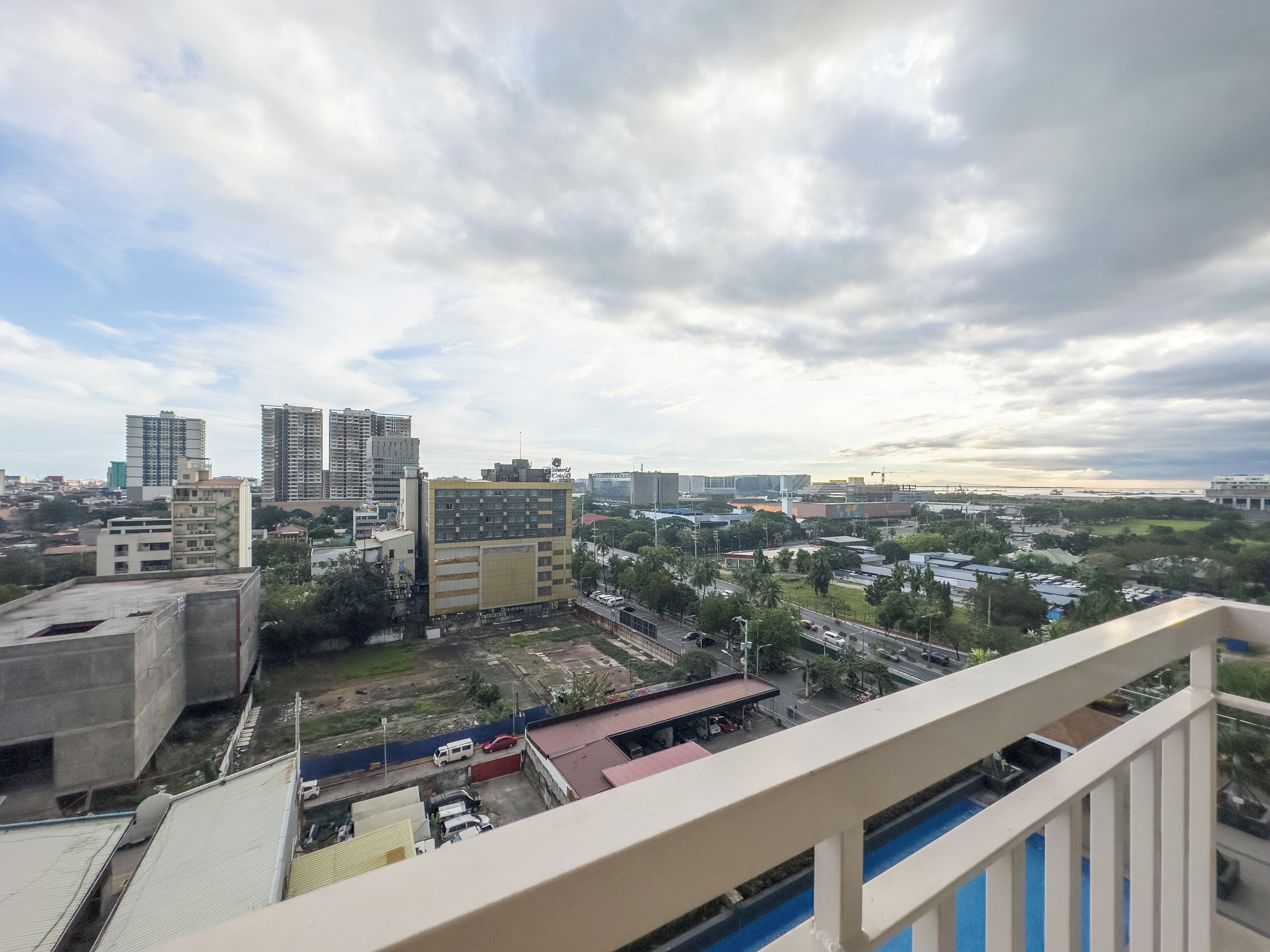 GemstoneBR in SMDC Coast Residences 4*