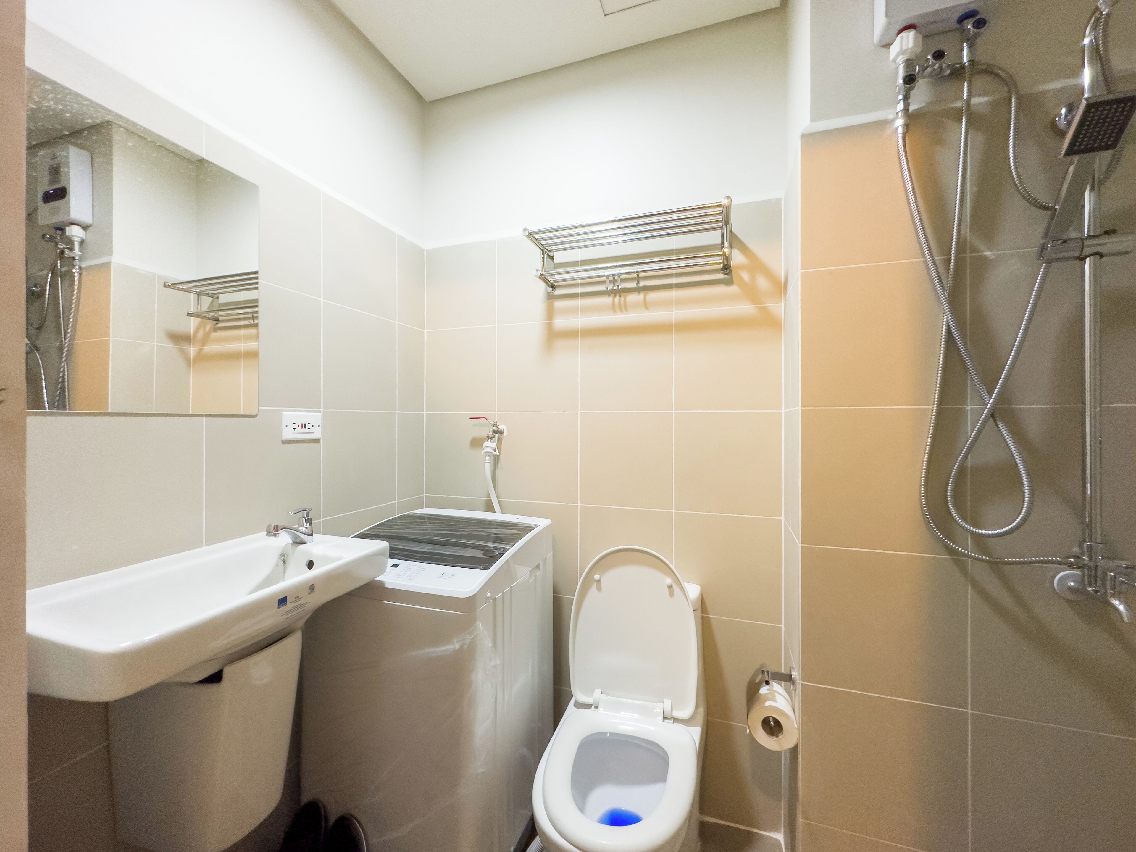 GemstoneBR in SMDC Coast Residences 4*