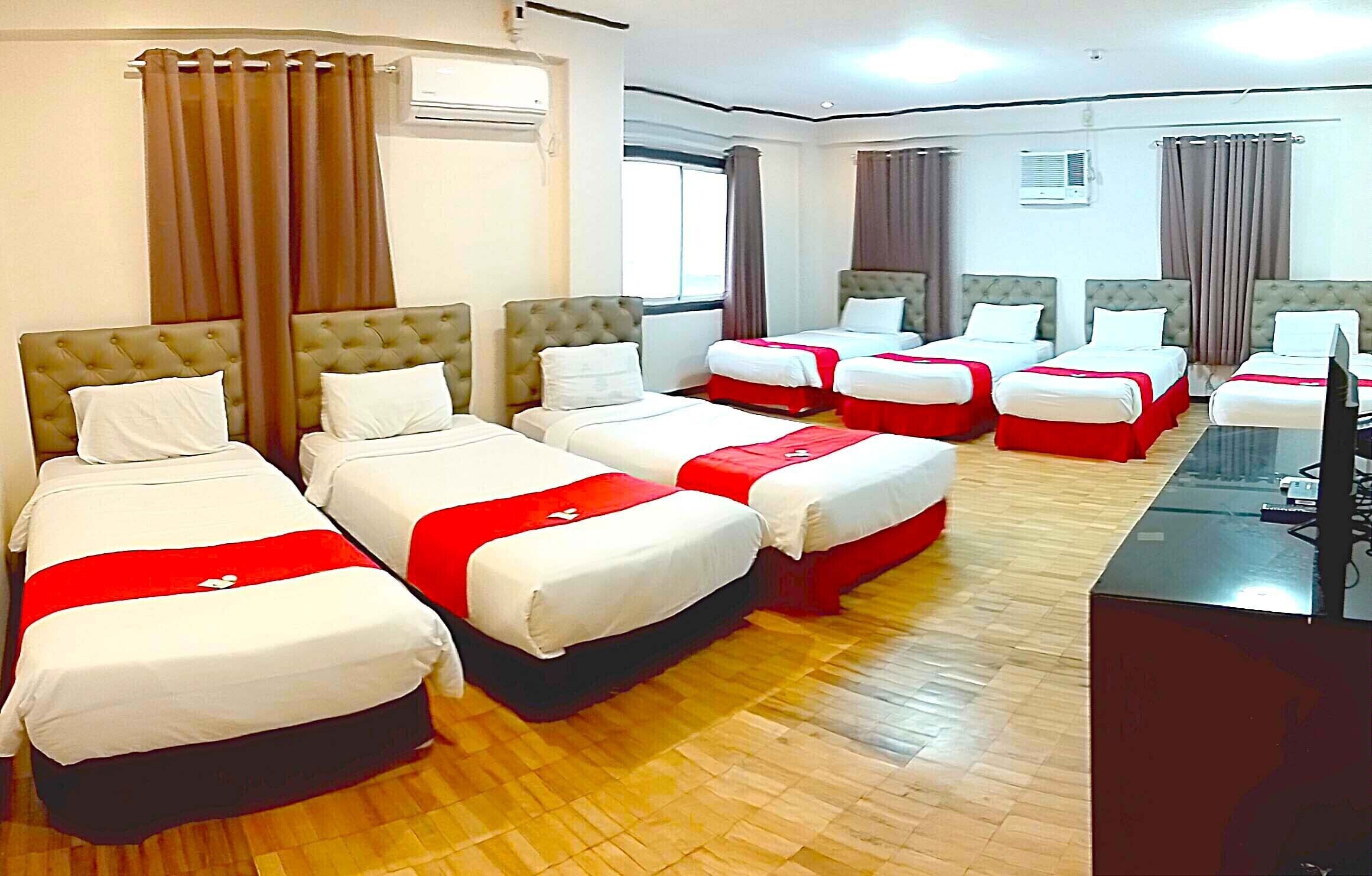 Humbertos Hotel 2*
