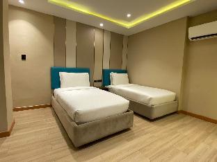 Sunday Belajandro Hotel 4*