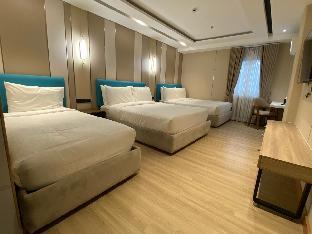 Sunday Belajandro Hotel 4*