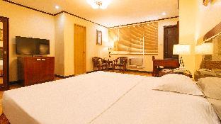 Peace Hotel by RedDoorz 1*
