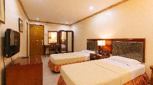 Peace Hotel by RedDoorz 1*