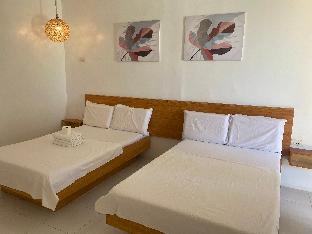 Sea View Resort 5*