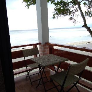 Sea View Resort 5*